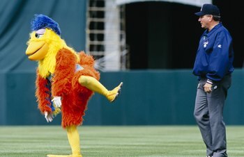 OAKLAND, CA - APRIL 21:  The San Diego Chicken performs during the Chicago White Sox game against the Oakland Athletics at Oakland Coliseum on  April 21, 1996 in Oakland, California. (Photo by Otto Greule Jr/Getty Images)