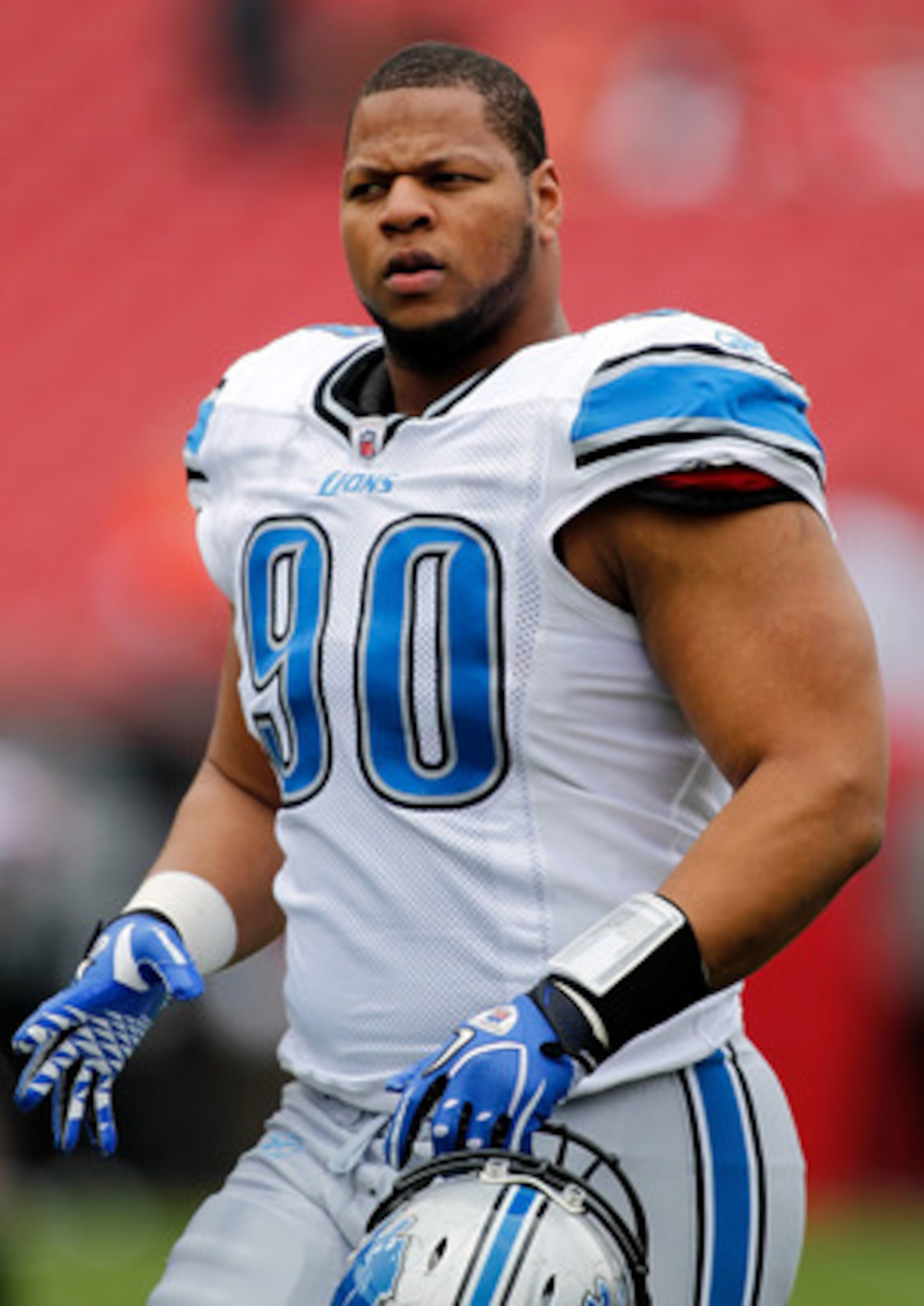TAMPA, FL - DECEMBER 19:  Defensive tackle Ndamukong Suh #90 of the Detroit Lions warms up prior to the start of the game against the Tampa Bay Buccaneers at Raymond James Stadium on December 19, 2010 in Tampa, Florida.  (Photo by J. Meric/Getty Images)