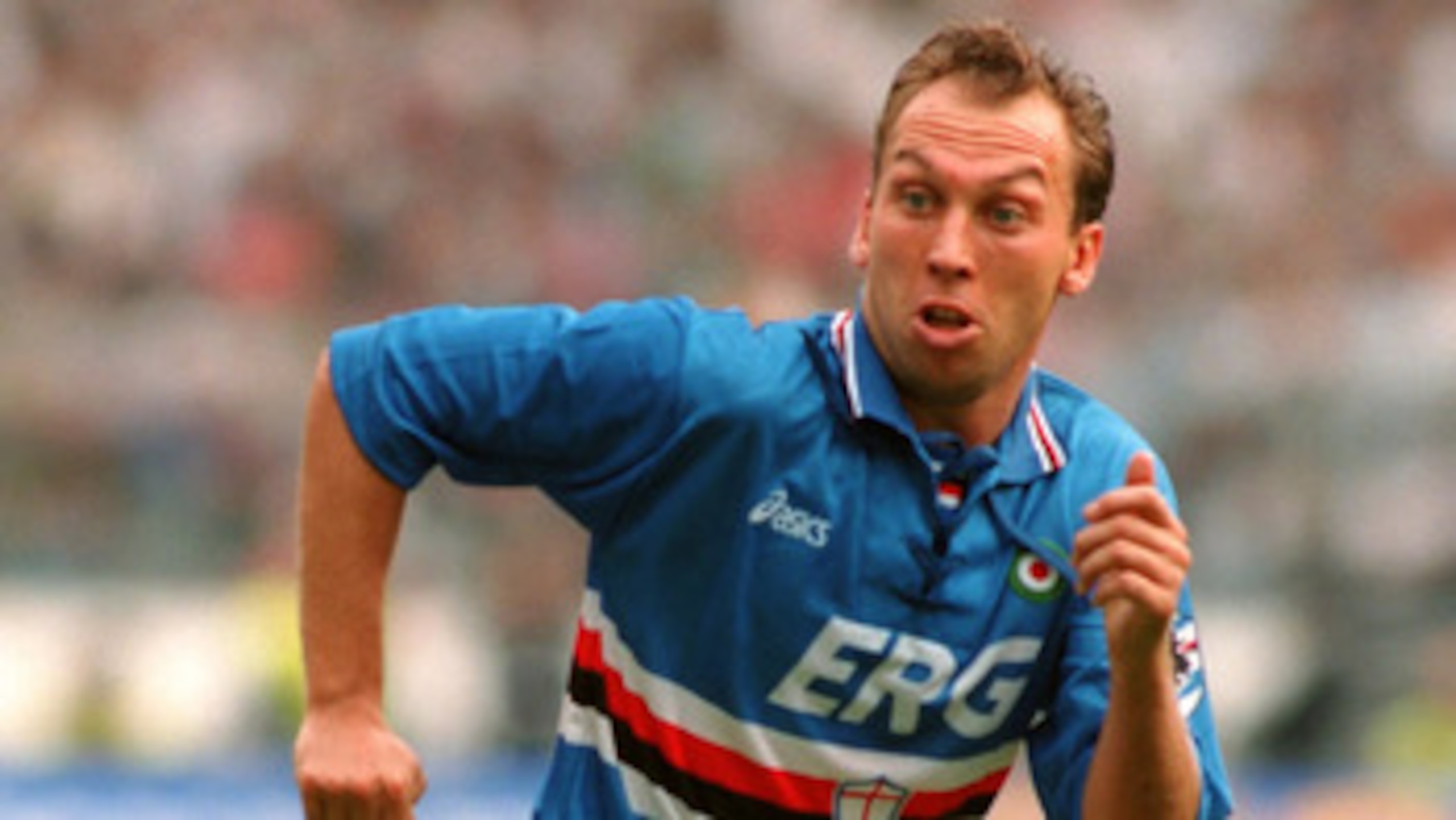 http://content.mcfc.co.uk/~/media/Images/Home/News/Club%20news/2010/July/david-platt%20sampdoria.ashx