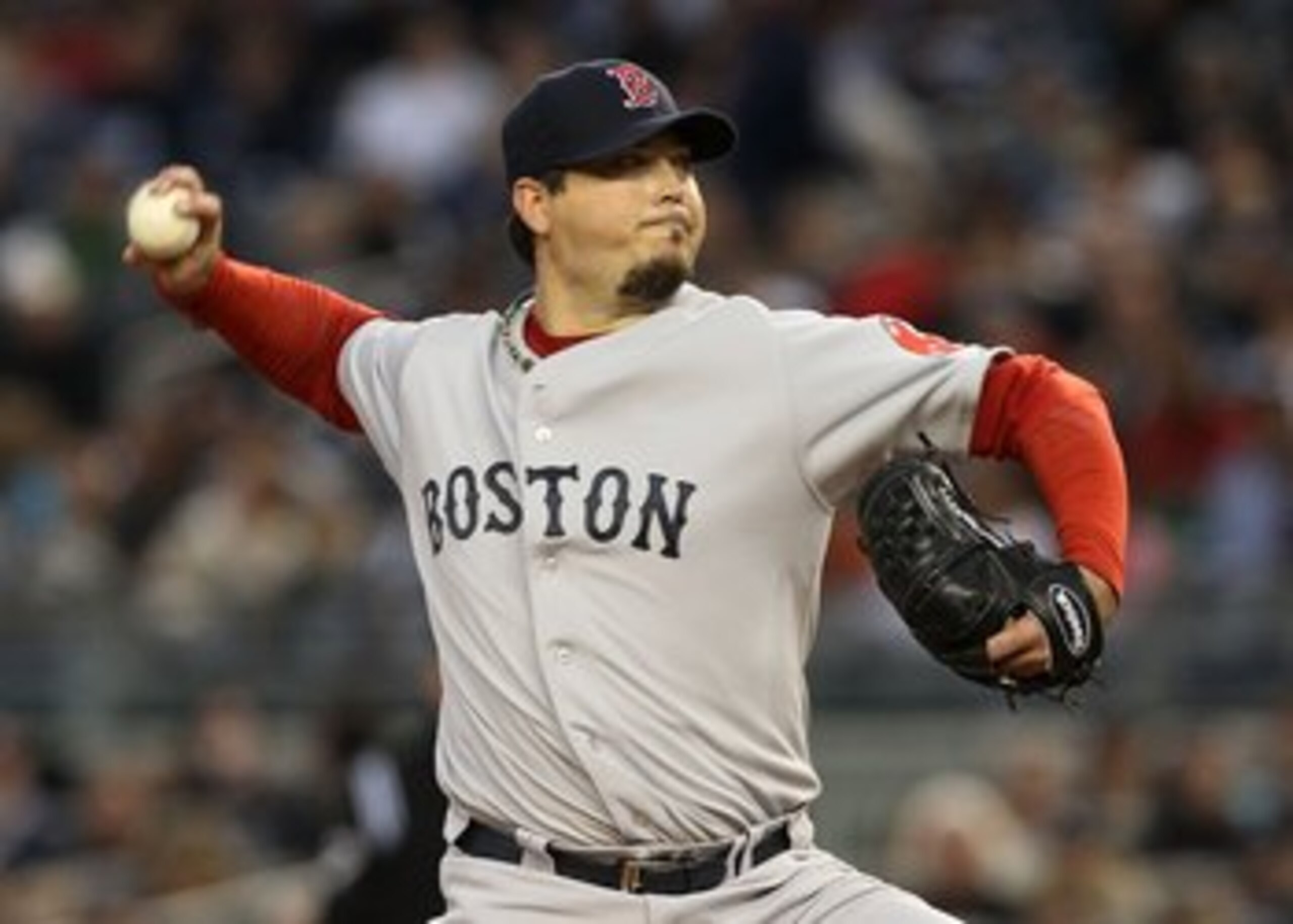 NEW YORK, NY - MAY 14: Josh Beckett #19 of the Boston Red Sox delivers a pitch against the New York Yankees on May 14, 2011 at Yankee Stadium in the Bronx borough of New York City. (Photo by Jim McIsaac/Getty Images) NEW YORK, NY - MAY 14: Josh Beckett #19 of the Boston Red Sox delivers a pitch against the New York Yankees on May 14, 2011 at Yankee Stadium in the Bronx borough of New York City. (Photo by Jim McIsaac/Getty Images)
