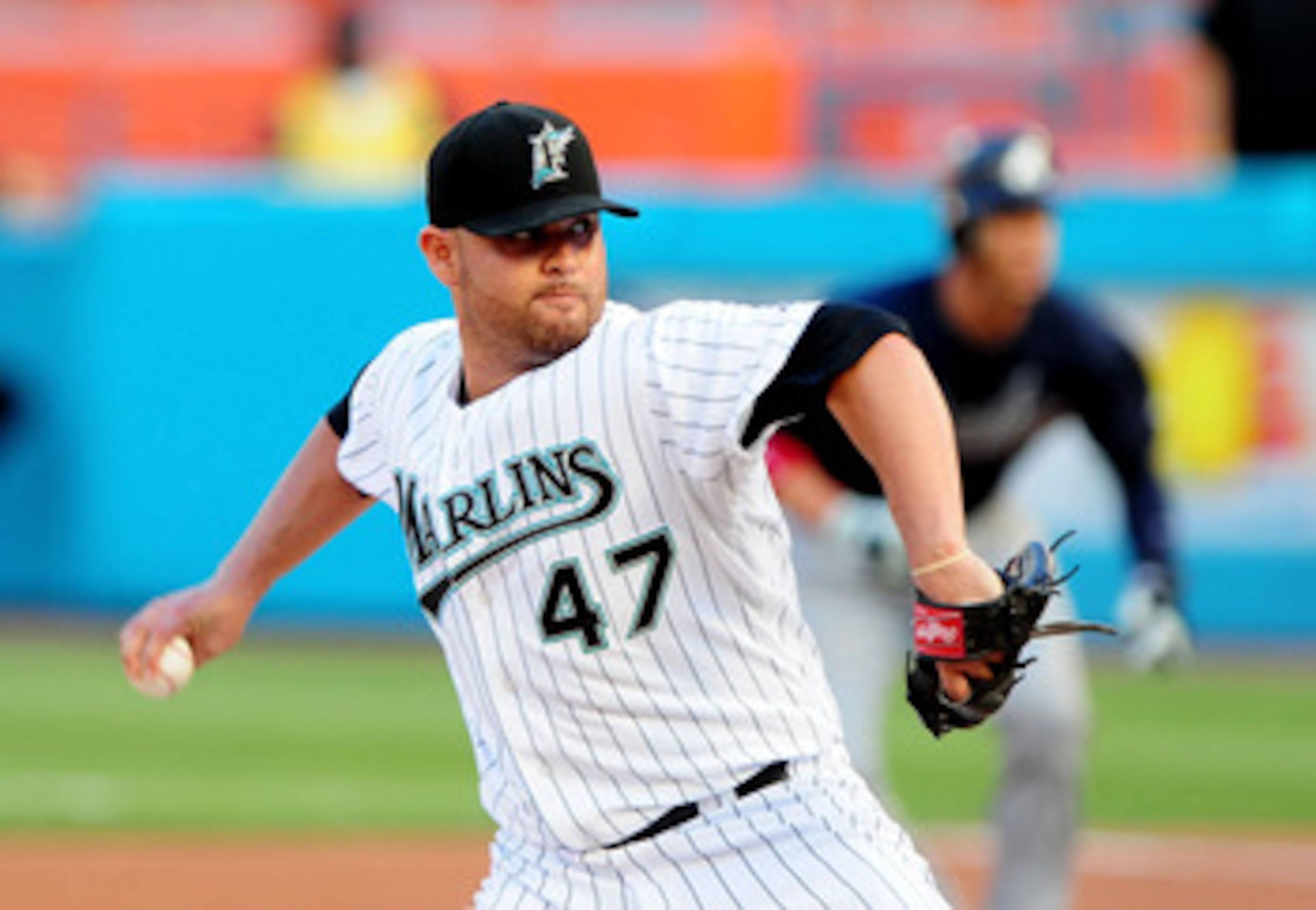 MIAMI GARDENS, FL - JUNE 08: Ricky Nolasco #47 of the Florida Marlins pitches against the Atlanta Braves at Sun Life Stadium on June 8, 2011 in Miami Gardens, Florida.  (Photo by Marc Serota/Getty Images)