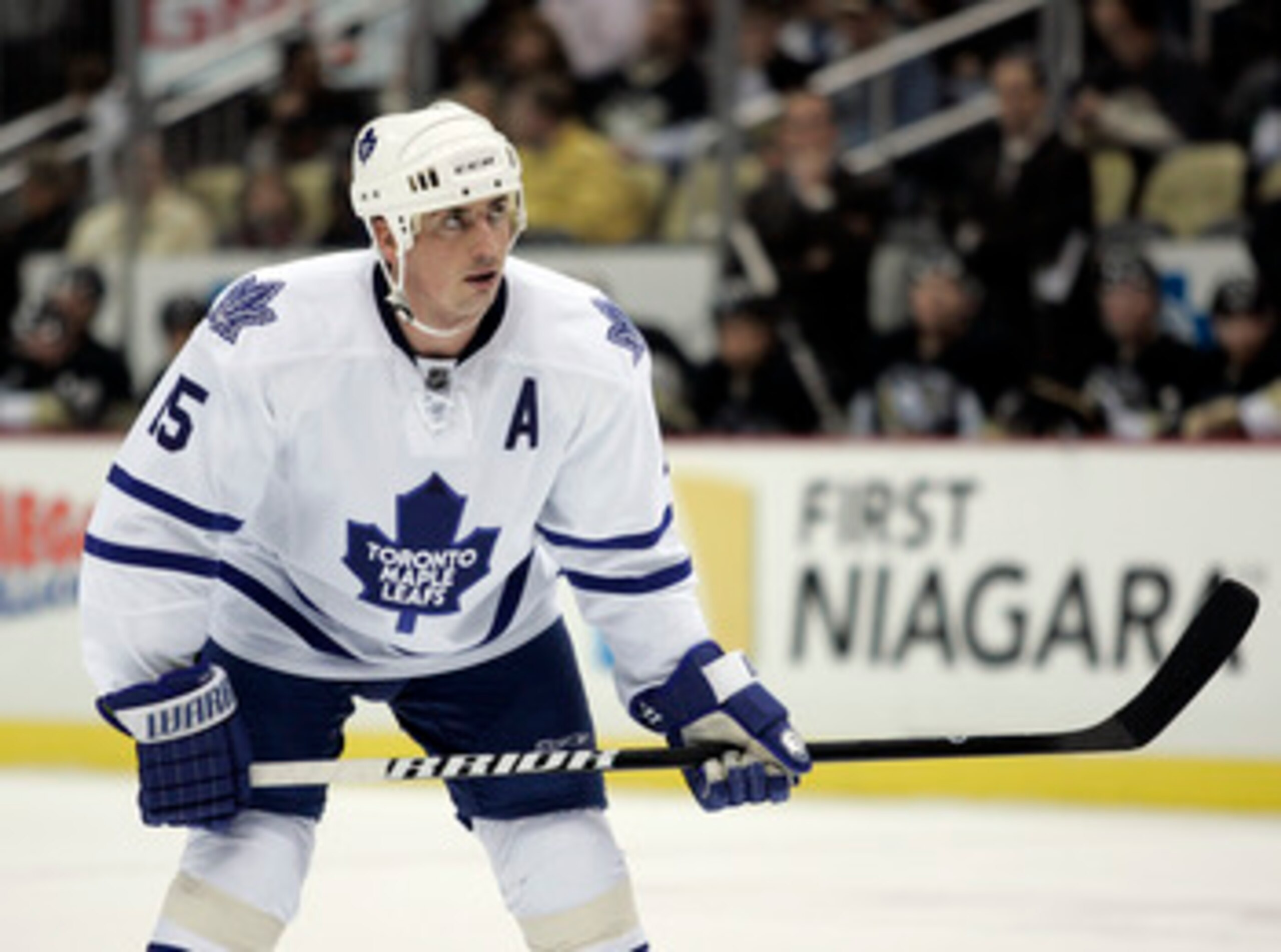PITTSBURGH, PA - DECEMBER 08:  Tomas Kaberle #15 of the Toronto Maple Leafs skates against the Pittsburgh Penguins at Consol Energy Center on December 8, 2010 in Pittsburgh, Pennsylvania.  Penguins defeated the Maple Leafs 5-2.  (Photo by Justin K. Aller/