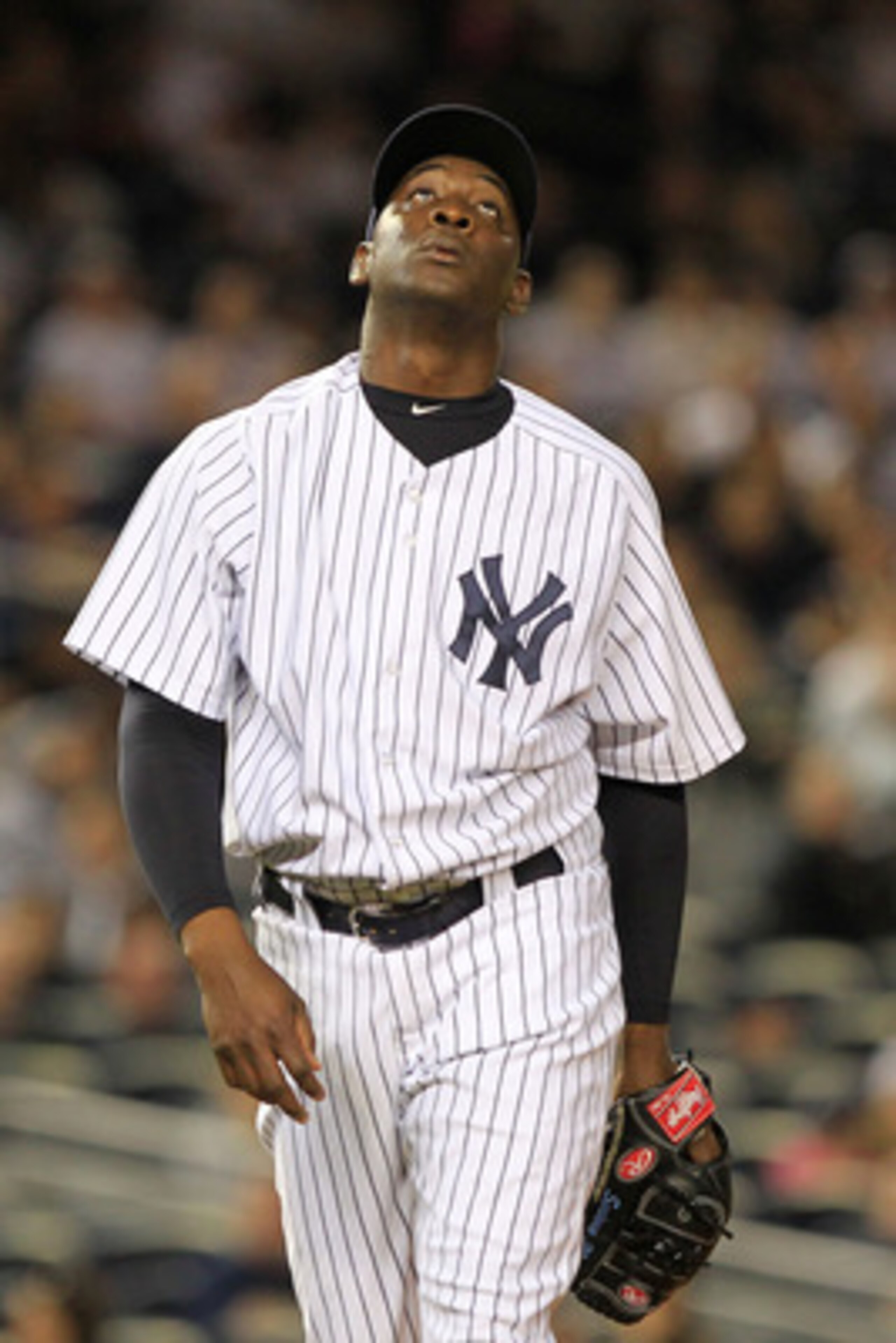NEW YORK, NY - APRIL 26: Rafael Soriano #29 of the New York Yankees walks to the dugout after the top of the eighth inning against the Chicago White Sox at Yankee Stadium on April 26, 2011 in the Bronx borough of New York City. (Photo by Chris Trotman/G NEW YORK, NY - APRIL 26: Rafael Soriano #29 of the New York Yankees walks to the dugout after the top of the eighth inning against the Chicago White Sox at Yankee Stadium on April 26, 2011 in the Bronx borough of New York City. (Photo by Chris Trotman/G