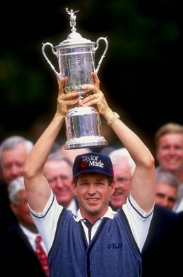 21 Jun 1998:  Lee Janzen of the USA holds the trophy over his head after winning the 1998 U.S. Open Championships on the 6,797-yard, par-70 Lake Course at The Olympic Club in San Francisco, California. Mandatory Credit: Andrew Reddington  /Allsport