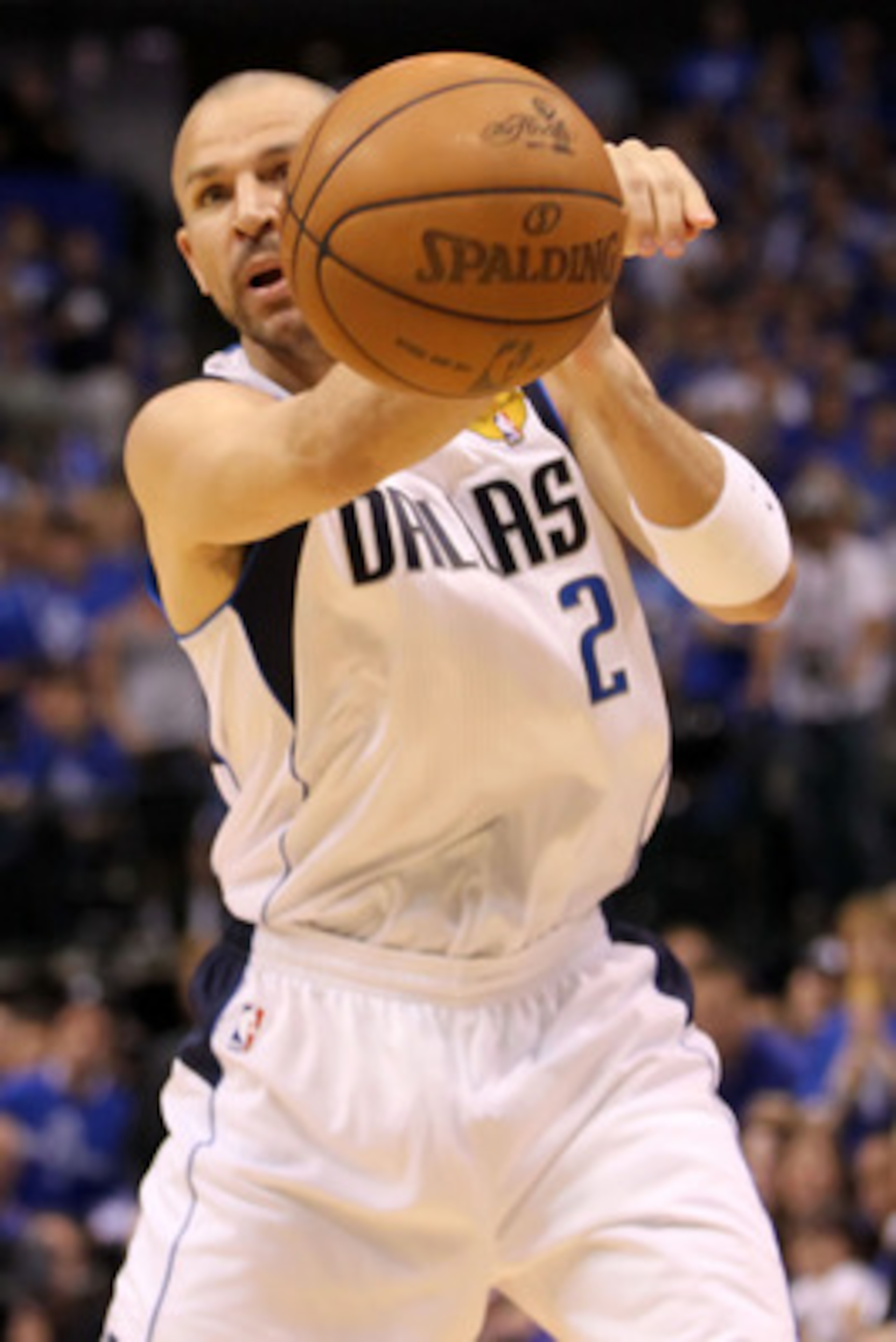 DALLAS, TX - JUNE 07: Jason Kidd #2 of the Dallas Mavericks passes the ball against the Miami Heat in Game Four of the 2011 NBA Finals at American Airlines Center on June 7, 2011 in Dallas, Texas. NOTE TO USER: User expressly acknowledges and agrees that DALLAS, TX - JUNE 07: Jason Kidd #2 of the Dallas Mavericks passes the ball against the Miami Heat in Game Four of the 2011 NBA Finals at American Airlines Center on June 7, 2011 in Dallas, Texas. NOTE TO USER: User expressly acknowledges and agrees that