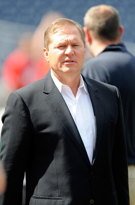 WASHINGTON - JUNE 08:  Scott Boras watches batting practice before the game between the Washington Nationals and the Pittsburgh Pirates at Nationals Park on June 8, 2010 in Washington, DC.  (Photo by Greg Fiume/Getty Images)