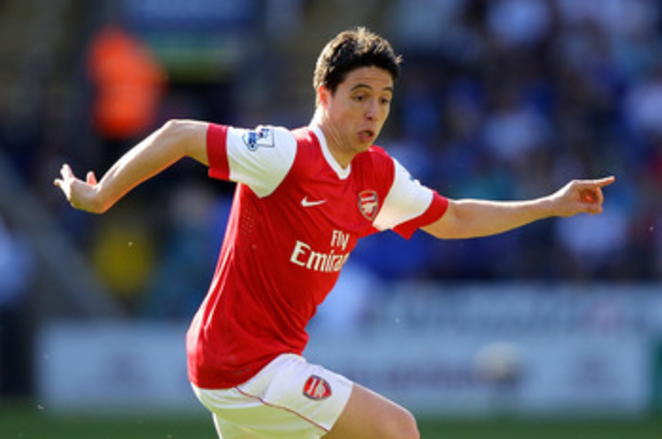 BOLTON, ENGLAND - APRIL 24: Samir Nasri of Arsenal in action during the Barclays Premier League match between Bolton Wanderers and Arsenal at the Reebok Stadium on April 24, 2011 in Bolton, England. (Photo by Clive Brunskill/Getty Images) BOLTON, ENGLAND - APRIL 24: Samir Nasri of Arsenal in action during the Barclays Premier League match between Bolton Wanderers and Arsenal at the Reebok Stadium on April 24, 2011 in Bolton, England. (Photo by Clive Brunskill/Getty Images)