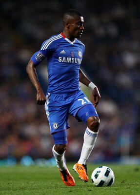LONDON, ENGLAND - APRIL 20:  Salomon Kalou of Chelsea in action during the Barclays Premier League match between Chelsea and Birmingham City at Stamford Bridge on April 20, 2011 in London, England.  (Photo by Julian Finney/Getty Images)