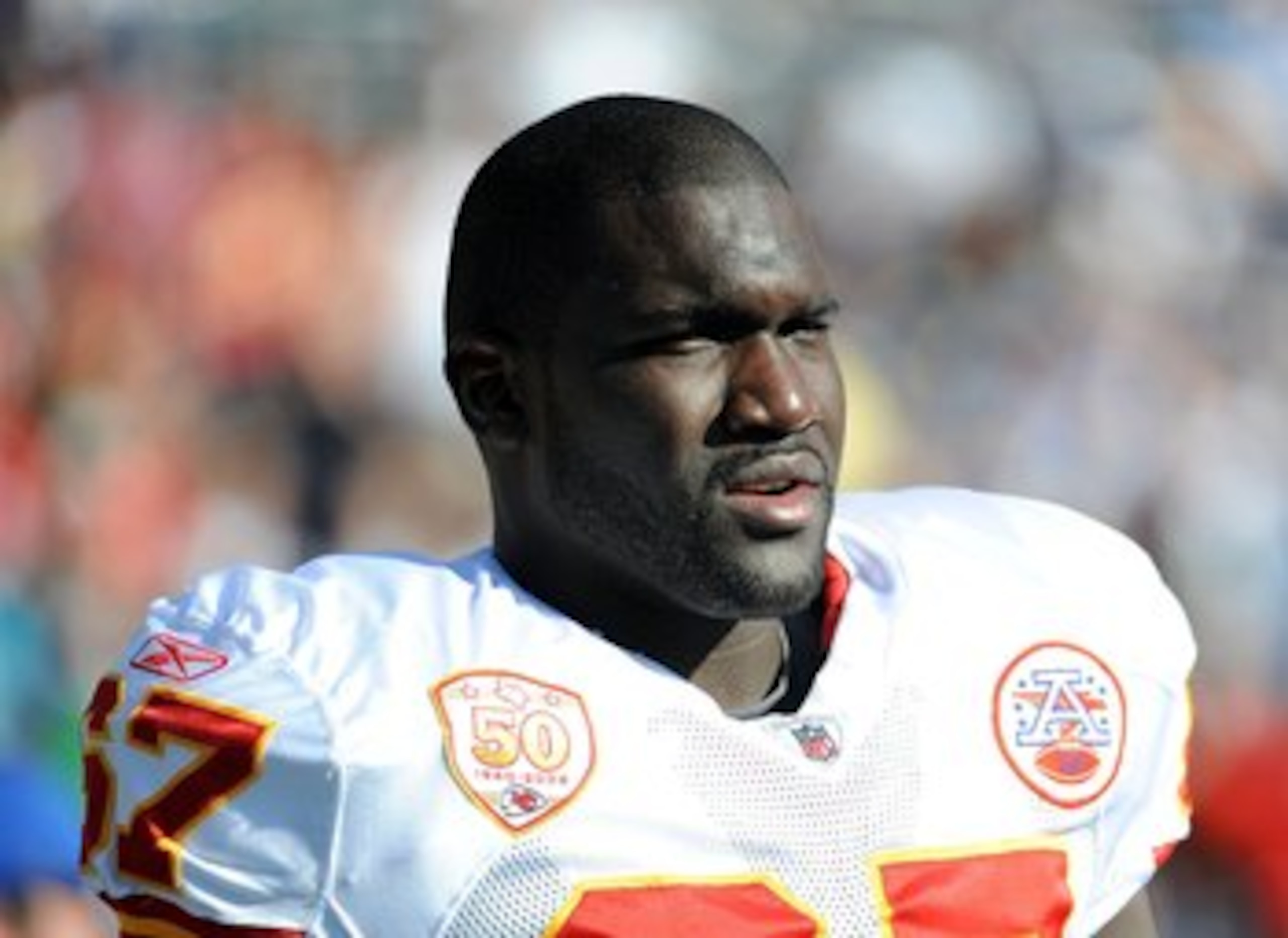 SAN DIEGO - NOVEMBER 29: Barry Richardson #67 of the Kansas City Chiefs on the sidelines against the San Diego Chargers at Qualcomm Stadium on November 29, 2009 in San Diego, California. (Photo by Harry How/Getty Images) SAN DIEGO - NOVEMBER 29: Barry Richardson #67 of the Kansas City Chiefs on the sidelines against the San Diego Chargers at Qualcomm Stadium on November 29, 2009 in San Diego, California. (Photo by Harry How/Getty Images)