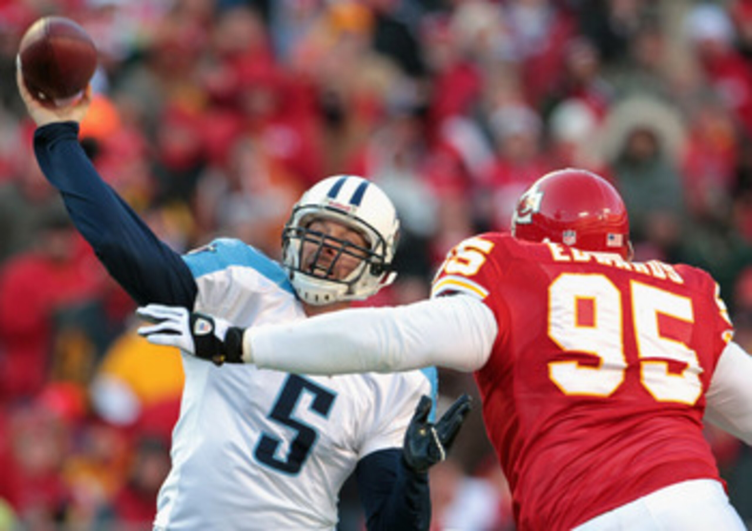 KANSAS CITY, MO - DECEMBER 26: Quarterback Kerry Collins #5 of the Tennessee Titans passes as Ron Edwards #95 of the Kansas City Chiefs defends during the game on December 26, 2010 at Arrowhead Stadium in Kansas City, Missouri. (Photo by Jamie Squire/Ge KANSAS CITY, MO - DECEMBER 26: Quarterback Kerry Collins #5 of the Tennessee Titans passes as Ron Edwards #95 of the Kansas City Chiefs defends during the game on December 26, 2010 at Arrowhead Stadium in Kansas City, Missouri. (Photo by Jamie Squire/Ge