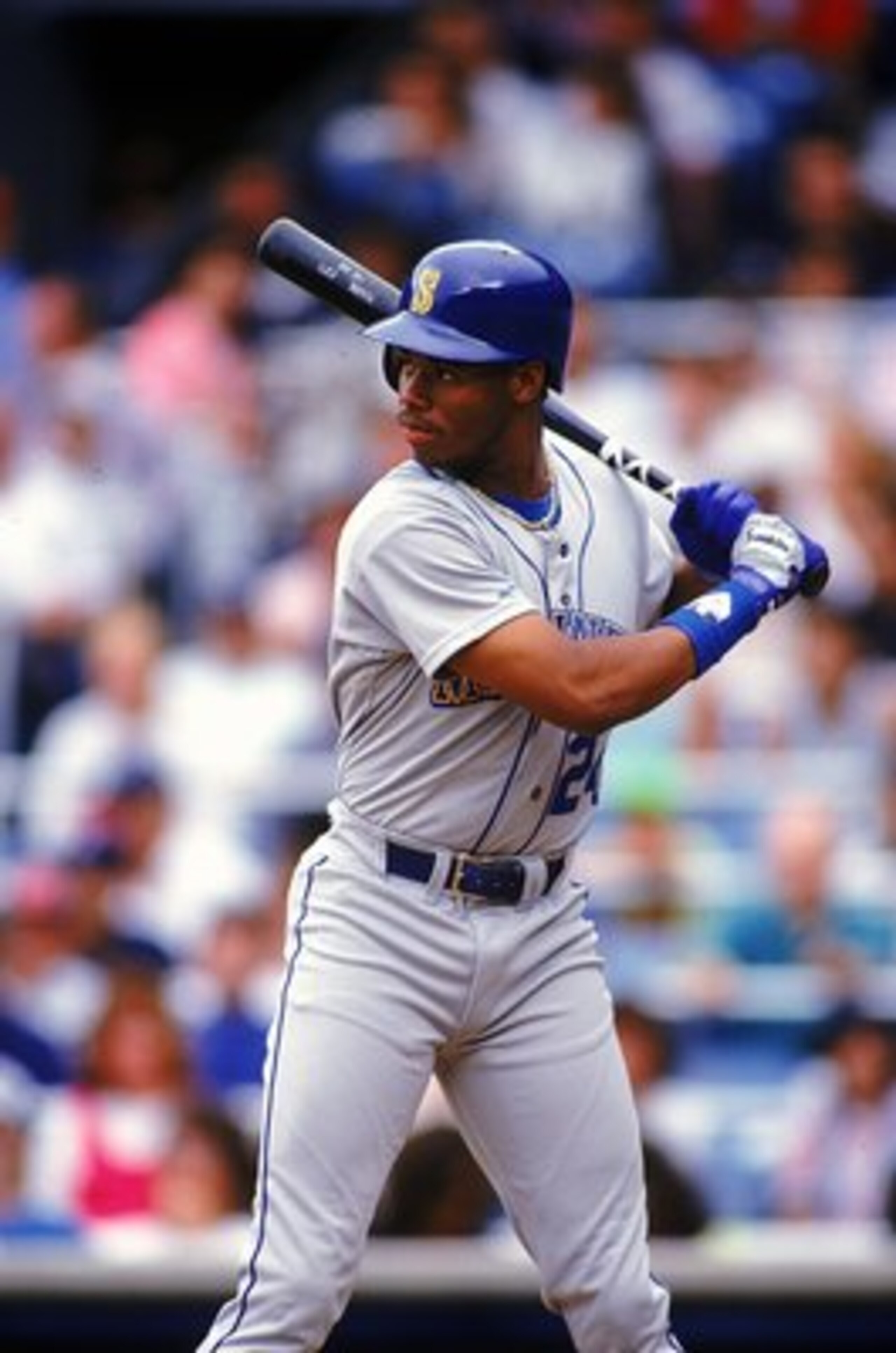 1990: Ken Griffey Jr.#24 of the Seattle Mariners swings at the ball. Mandatory Credit: Scott Halleran  /Allsport