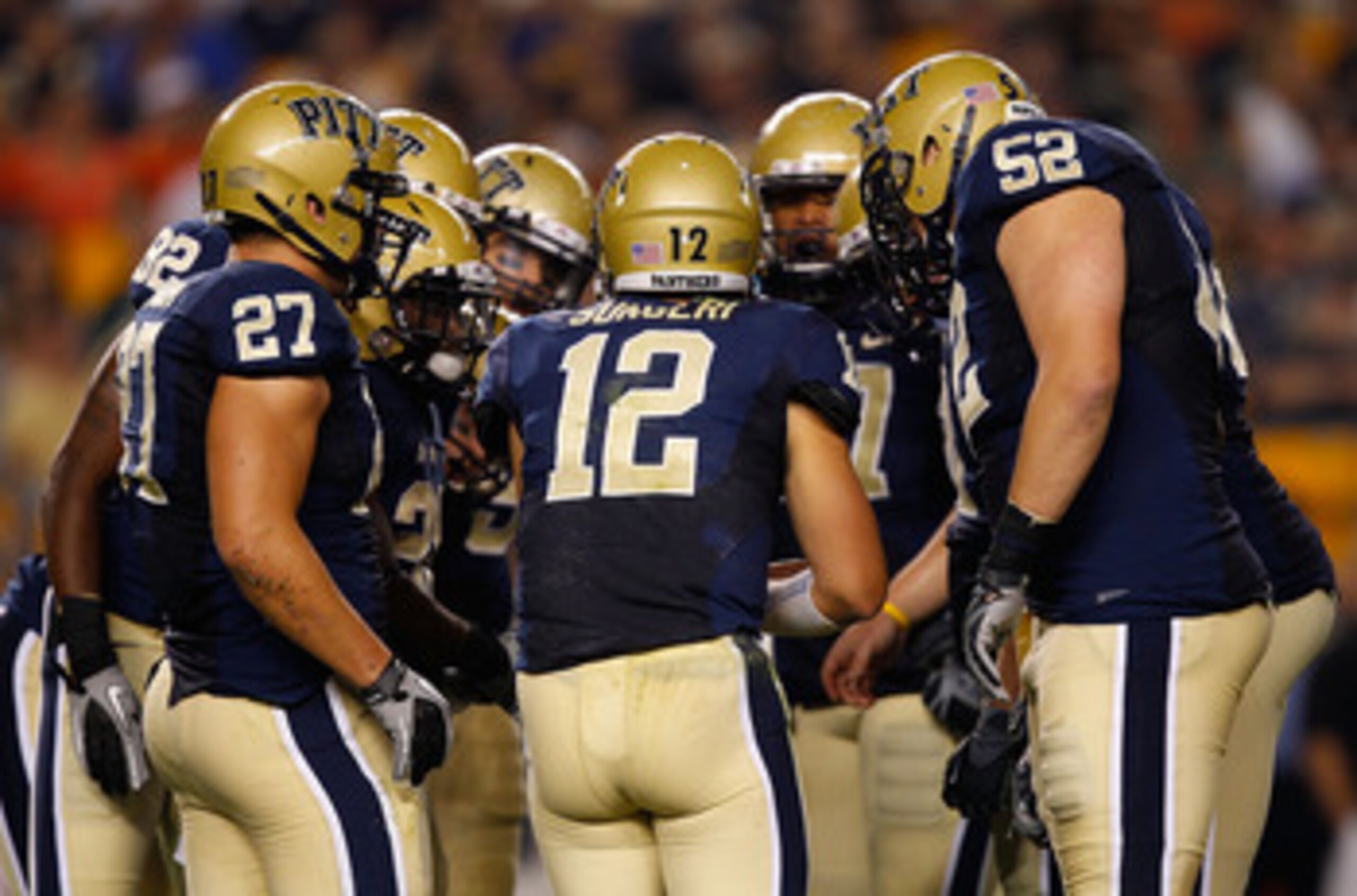 PITTSBURGH - SEPTEMBER 23: Tino Sunseri #12 of the Pittsburgh Panthers calls a play in the huddle during the game against the Miami Hurricanes on September 23, 2010 at Heinz Field in Pittsburgh, Pennsylvania. (Photo by Jared Wickerham/Getty Images) PITTSBURGH - SEPTEMBER 23: Tino Sunseri #12 of the Pittsburgh Panthers calls a play in the huddle during the game against the Miami Hurricanes on September 23, 2010 at Heinz Field in Pittsburgh, Pennsylvania. (Photo by Jared Wickerham/Getty Images)