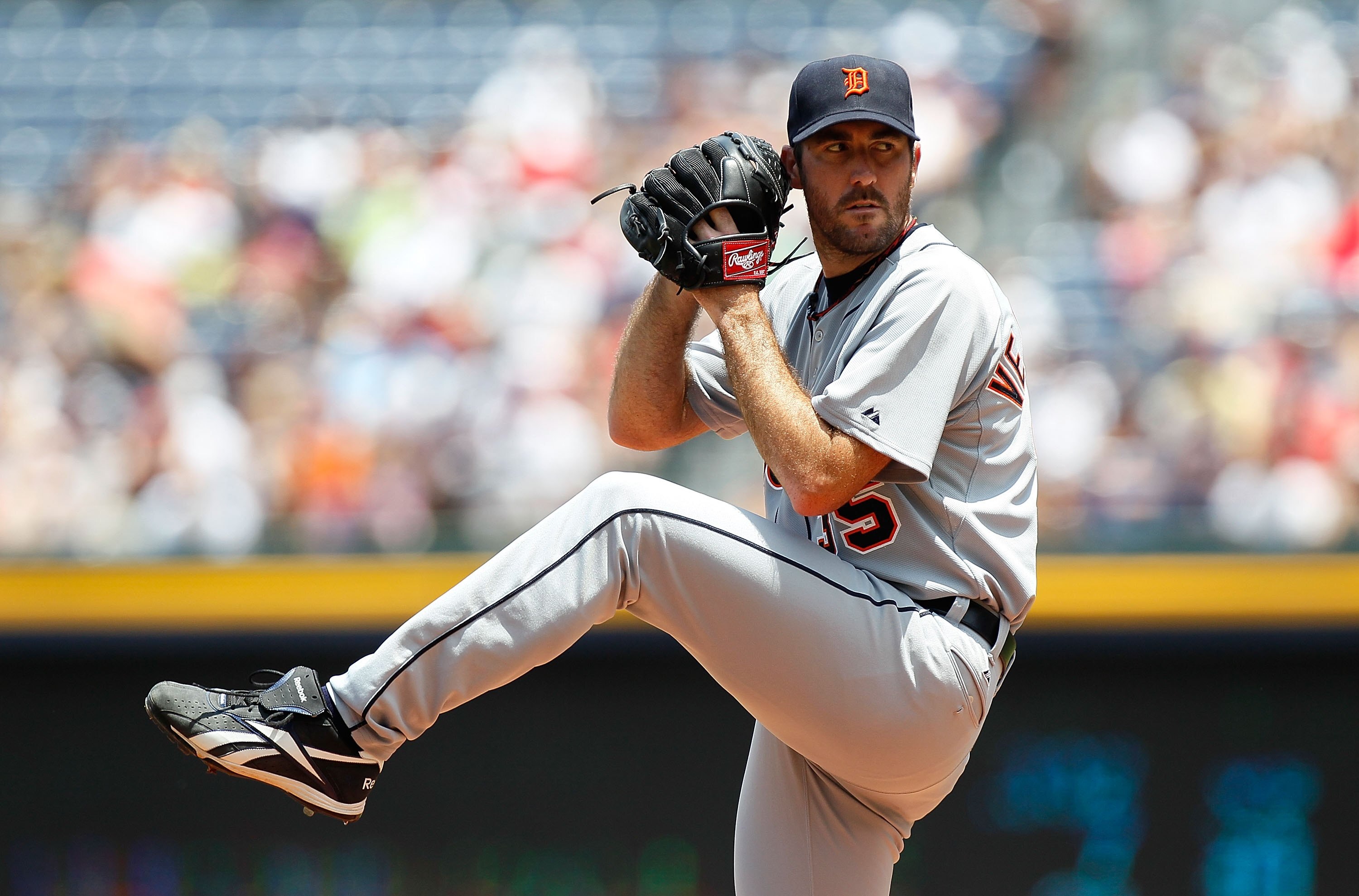 ATLANTA - JUNE 27: Justin Verlander #35 of the Detroit Tigers against the Atlanta Braves at Turner Field on June 27, 2010 in Atlanta, Georgia. (Photo by Kevin C. Cox/Getty Images) ATLANTA - JUNE 27: Justin Verlander #35 of the Detroit Tigers against the Atlanta Braves at Turner Field on June 27, 2010 in Atlanta, Georgia. (Photo by Kevin C. Cox/Getty Images)