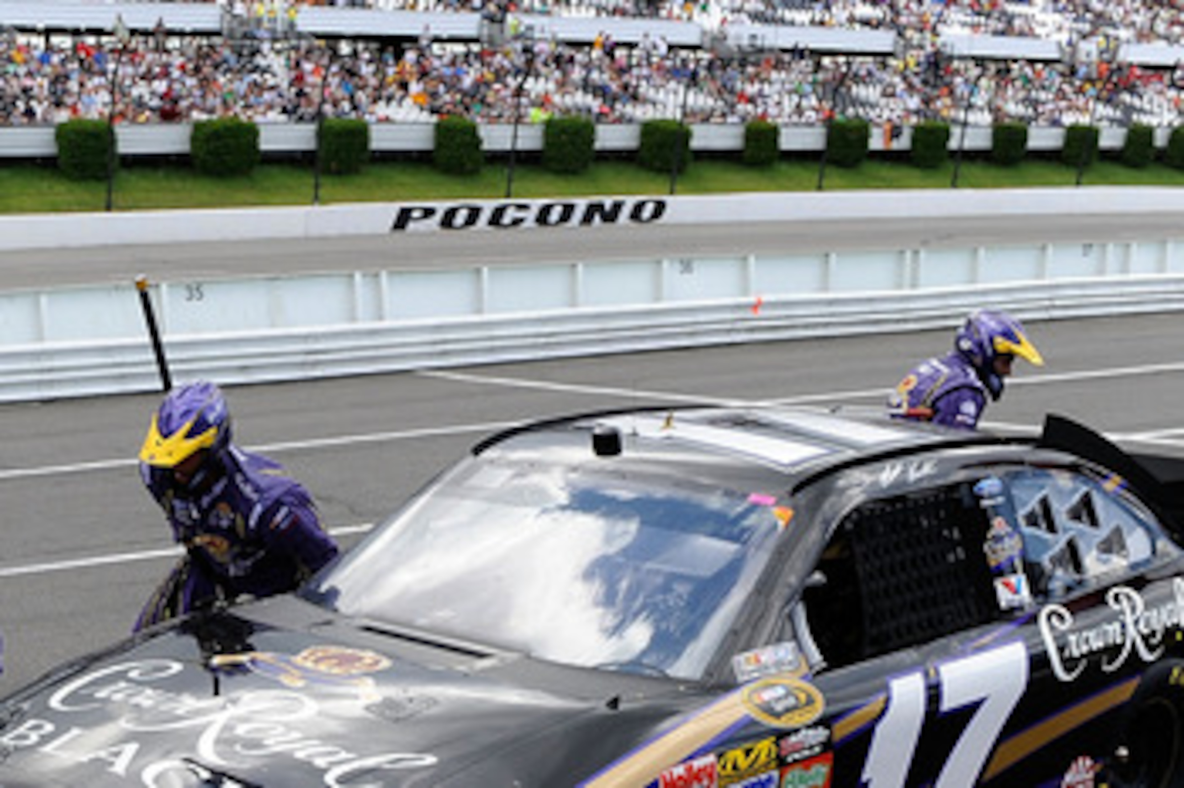 LONG POND, PA - JUNE 06: Matt Kenseth, driver of the #17 Crown Royal Black Ford, makes a pit stop during the NASCAR Sprint Cup Series Gillette Fusion ProGlide 500 at Pocono Raceway on June 6, 2010 in Long Pond, Pennsylvania.  (Photo by John Harrelson/Gett