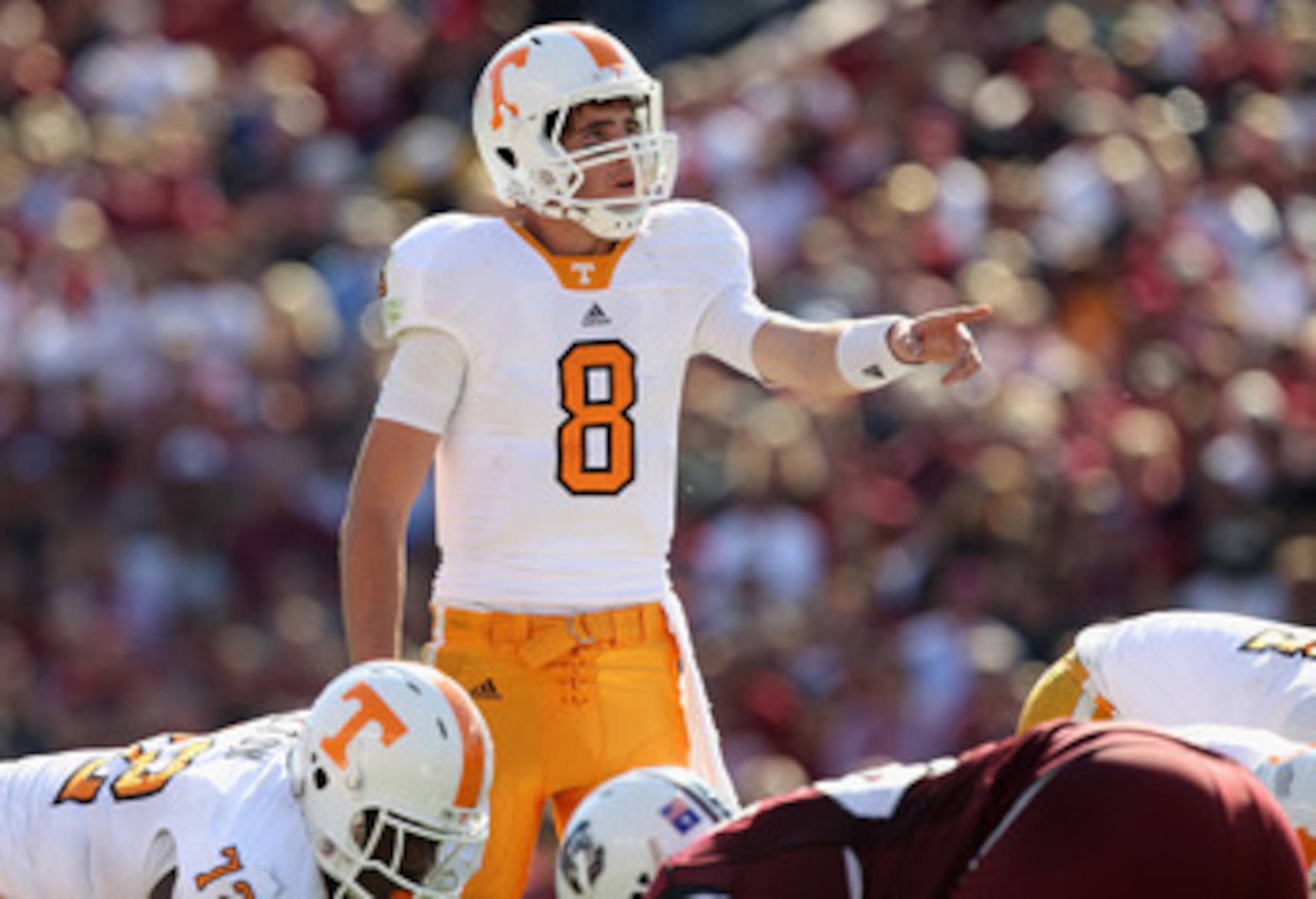 COLUMBIA, SC - OCTOBER 30:  Tyler Bray #8 of the Tennessee Volunteers against the South Carolina Gamecocks during their game at Williams-Brice Stadium on October 30, 2010 in Columbia, South Carolina.  (Photo by Streeter Lecka/Getty Images)