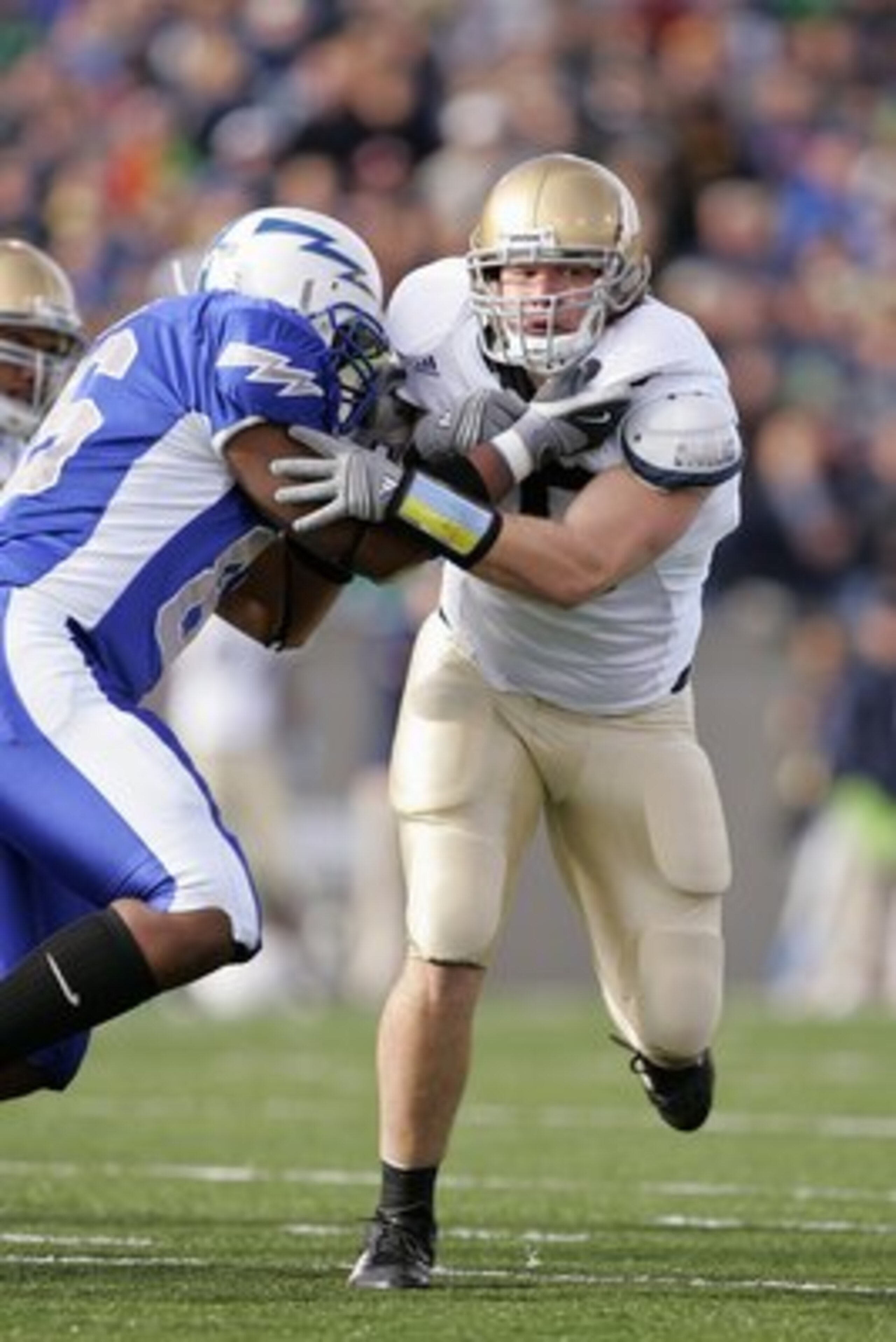 AIR FORCE ACADEMY, CO - NOVEMBER 11:  John Sullivan #78 of the Notre Dame Fighting Irish moves on the field during the game against the Air Force Falcons on November 11, 2006 at Falcon Stadium on the Air Force Academy near Colorado Springs, Colorado.  (Ph