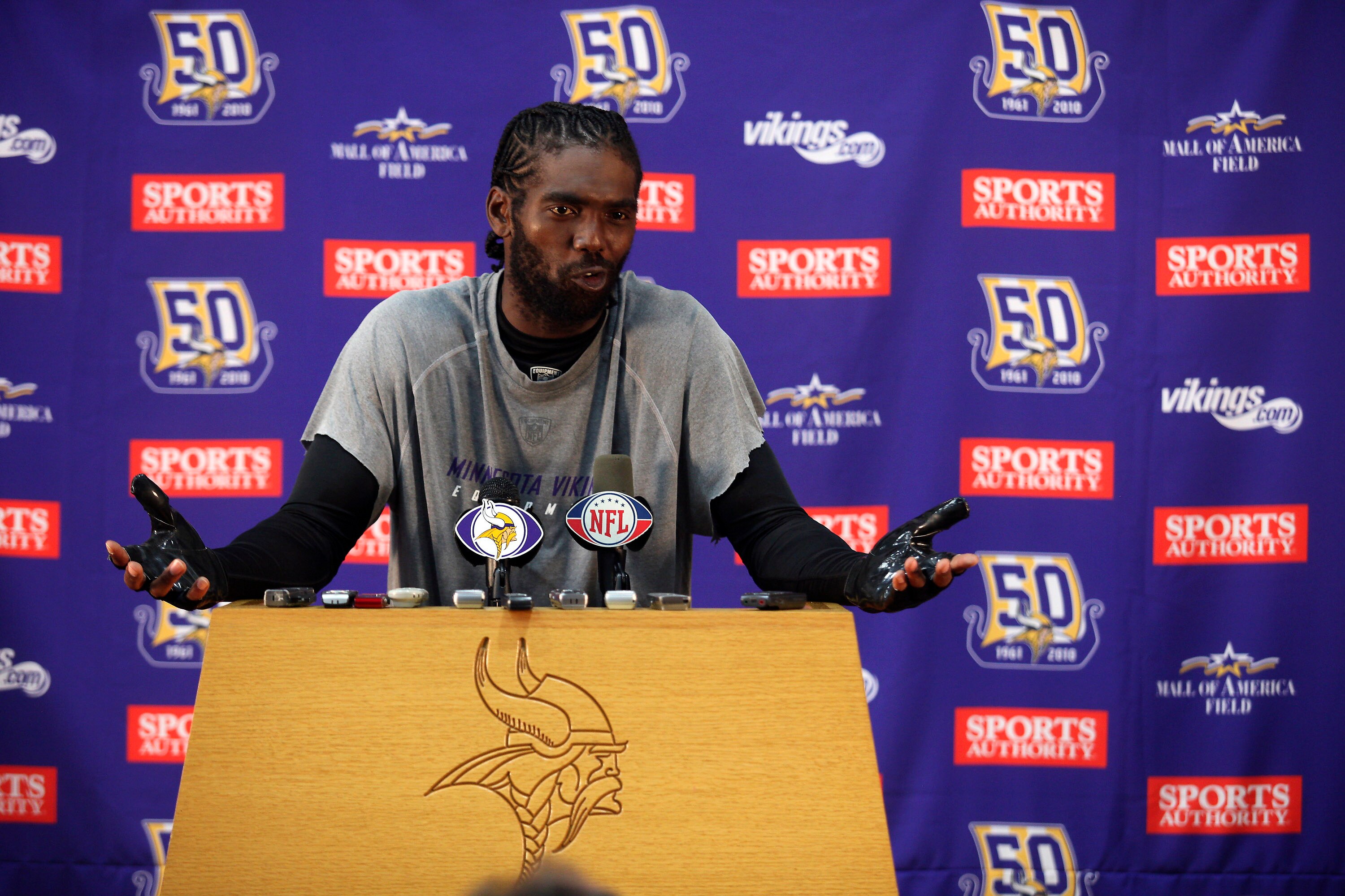 EDEN PRAIRIE, MN - OCTOBER 7: Minnesota Vikings wide receiver Randy Moss answers questions from the media during a press conference at Winter Park on October 7, 2010 in Eden Prairie, Minnesota. (Photo by Adam Bettcher/Getty Images) EDEN PRAIRIE, MN - OCTOBER 7: Minnesota Vikings wide receiver Randy Moss answers questions from the media during a press conference at Winter Park on October 7, 2010 in Eden Prairie, Minnesota. (Photo by Adam Bettcher/Getty Images)