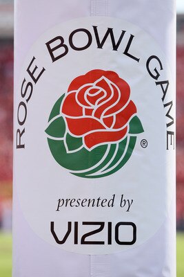 PASADENA, CA - JANUARY 01:  A view of the goal post during the 97th Rose Bowl game between the Wisconsin Badgers and the TCU Horned Frogs on January 1, 2011 in Pasadena, California.  (Photo by Jeff Gross/Getty Images)