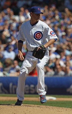 CHICAGO, IL - JUNE 01:  Kerry Wood #34 of the Chicago Cubs pitches against the Houston Astros at Wrigley Field on June 1, 2011 in Chicago, Illinois. The Astros defeated the Cubs 3-1.  (Photo by Jonathan Daniel/Getty Images)