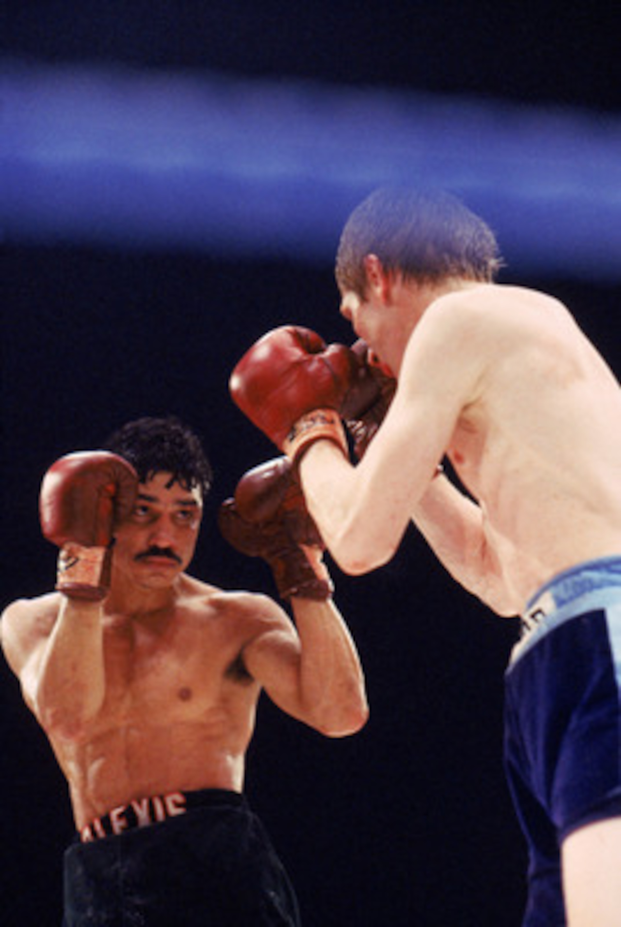 LONDON - JUNE 20: Alexis Arguello (right) of Nicaragua takes on Jim Watt of Great Britain during the WBC Lightweight Championship bout on June 20, 1981 in London, England. Arguello won the bout to become the holder of the WBC belt. (Photo by Getty Ima LONDON - JUNE 20: Alexis Arguello (right) of Nicaragua takes on Jim Watt of Great Britain during the WBC Lightweight Championship bout on June 20, 1981 in London, England. Arguello won the bout to become the holder of the WBC belt. (Photo by Getty Ima