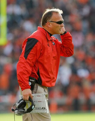 AUBURN, AL - NOVEMBER 13:  Head coach Mark Richt of the Georgia Bulldogs against the Auburn Tigers at Jordan-Hare Stadium on November 13, 2010 in Auburn, Alabama.  (Photo by Kevin C. Cox/Getty Images)