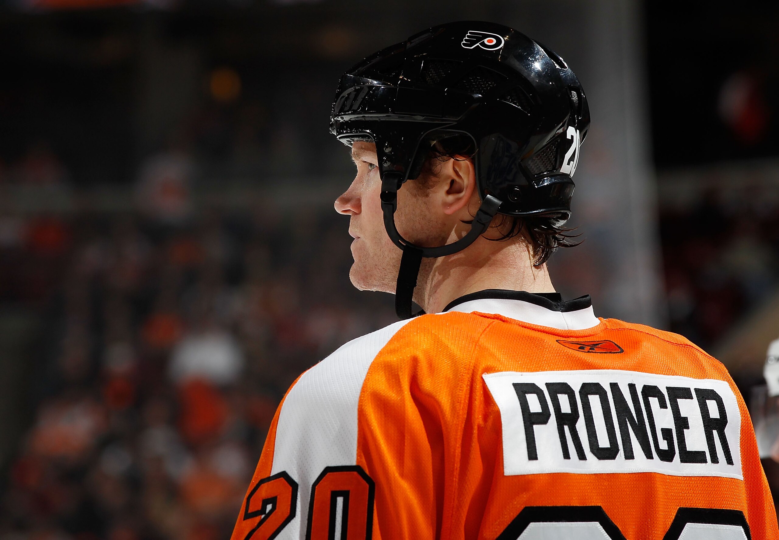 PHILADELPHIA - DECEMBER 08:  Chris Pronger #20 of the Philadelphia Flyers skates against San Jose Sharks on December 8, 2010 at the Wells Fargo Center in Philadelphia, Pennsylvania. Sharks defeat the Flyers 5-4 in a shootout.  (Photo by Mike Stobe/Getty I