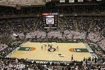EAST LANSING, MI - JANUARY 21:  The Michigan State Spartans tip-off against the Iowa Hawkeyes at the Breslin Center on January 21, 2006 in East Lansing, Michigan. Michgan State won the game 85-55.  (Photo by Tom Pidgeon/Getty Images)