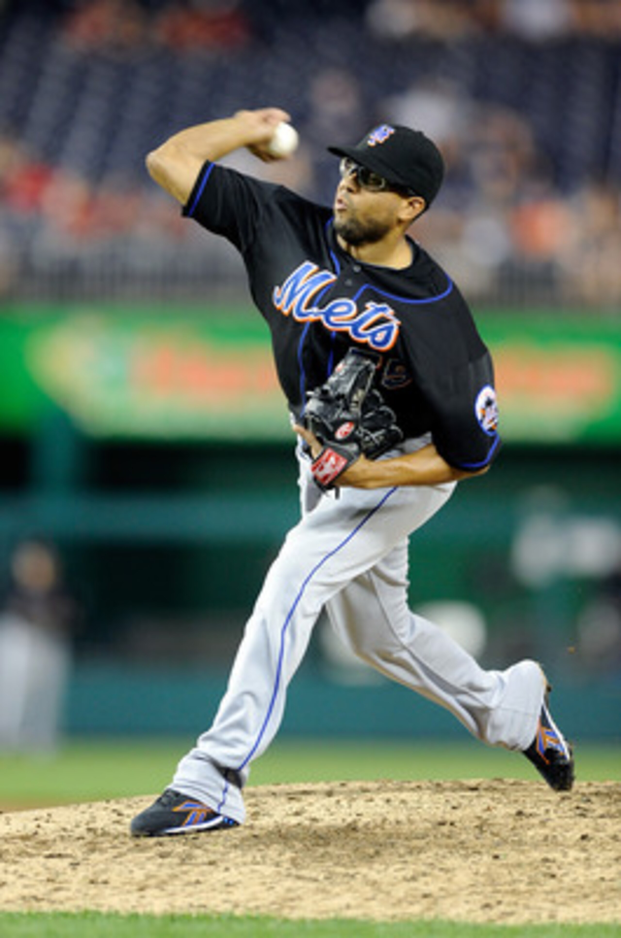 WASHINGTON, DC - APRIL 26:  Francisco Rodriguez #75 of the New York Mets pitches against the Washington Nationals at Nationals Park on April 26, 2011 in Washington, DC. New York won the game 6-4.  (Photo by Greg Fiume/Getty Images)