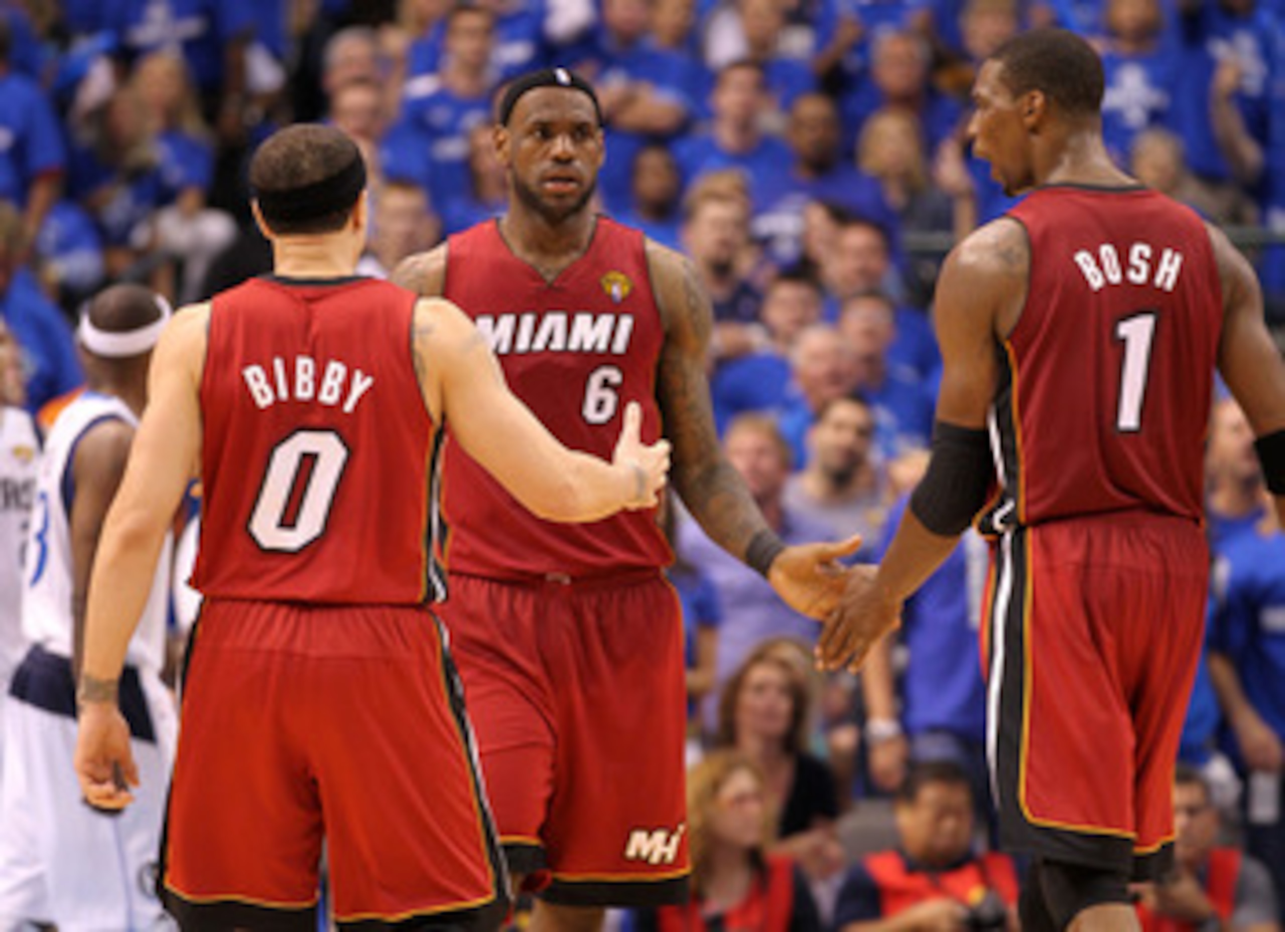 DALLAS, TX - JUNE 07: (L-R) Mike Bibby, LeBron James #6 and Chris Bosh #1 of the Miami Heat stand on court against the Dallas Mavericks in Game Four of the 2011 NBA Finals at American Airlines Center on June 7, 2011 in Dallas, Texas. NOTE TO USER: User e DALLAS, TX - JUNE 07: (L-R) Mike Bibby, LeBron James #6 and Chris Bosh #1 of the Miami Heat stand on court against the Dallas Mavericks in Game Four of the 2011 NBA Finals at American Airlines Center on June 7, 2011 in Dallas, Texas. NOTE TO USER: User e