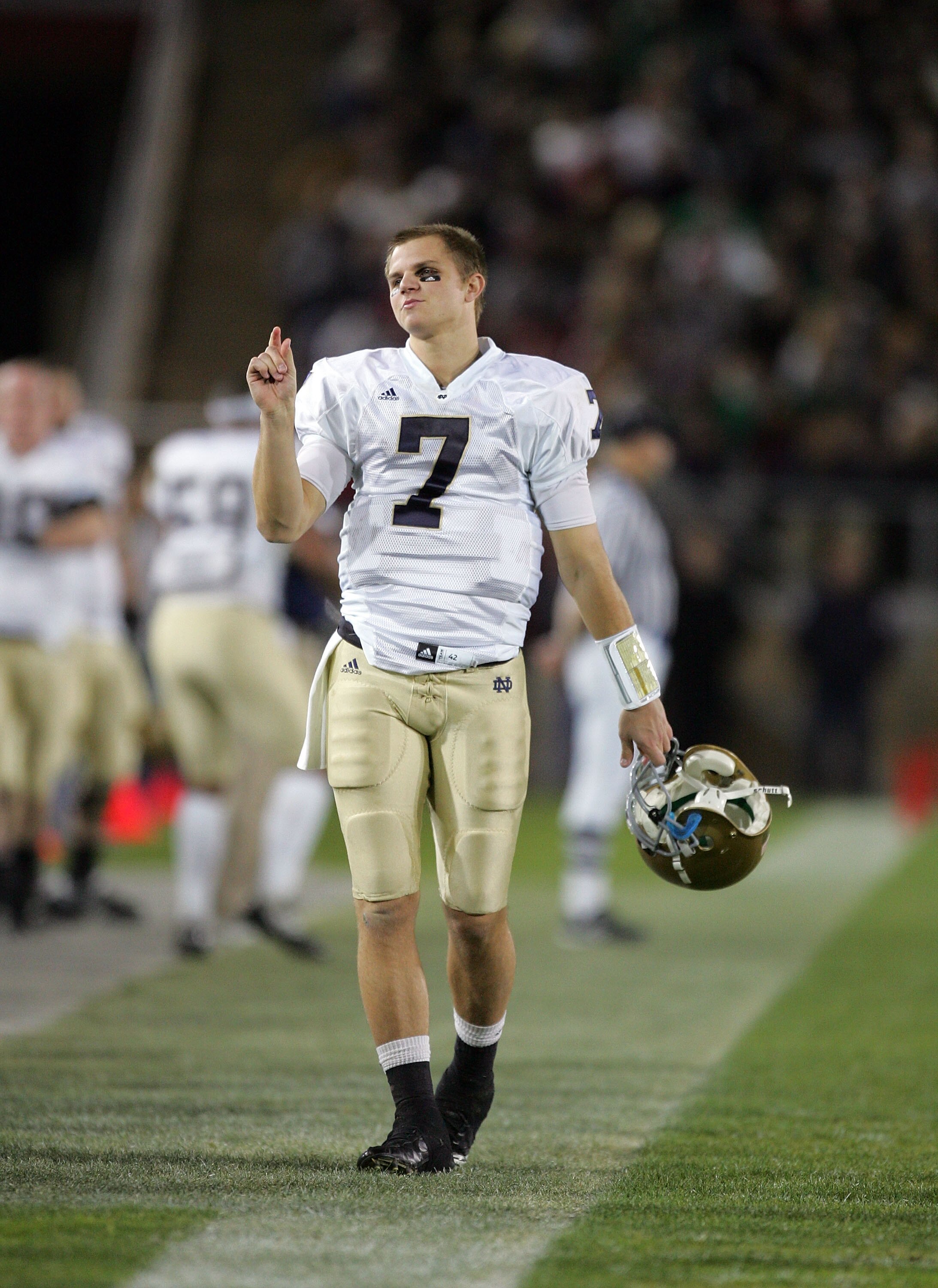 PALO ALTO, CA - NOVEMBER 28:  Jimmy Clausen #7 of the Notre Dame Fighting Irish walks the sidelines during their game against the Stanford Cardinal at Stanford Stadium on November 28, 2009 in Palo Alto, California.  (Photo by Ezra Shaw/Getty Images)