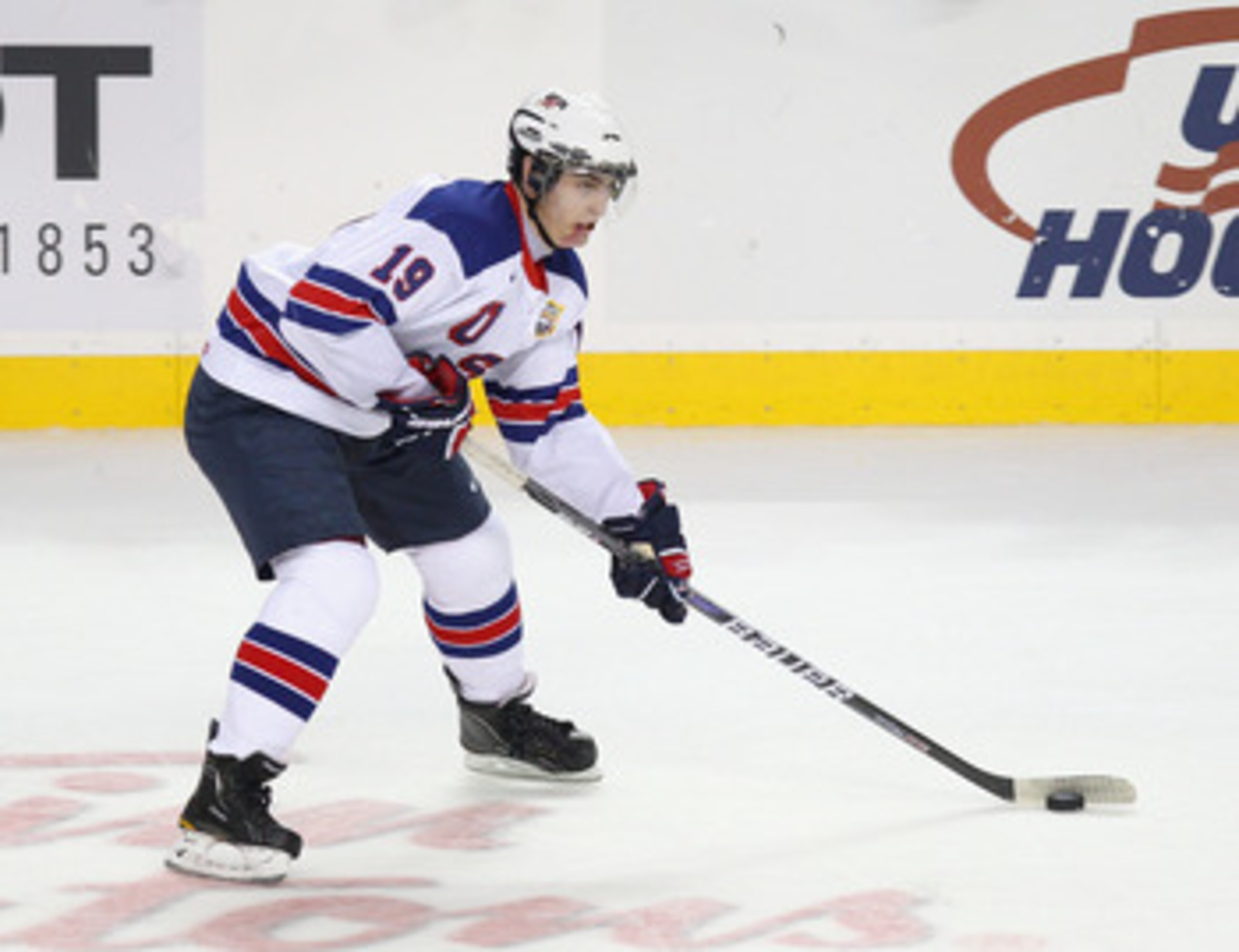 BUFFALO, NY - JANUARY 03: Chris Kreider #19 of the United States skates against Canada during the 2011 IIHF World U20 Championship Semi Final game between United States and Canada on January 3, 2011 in Buffalo, New York. Canada won 4-1 and faces Russia i BUFFALO, NY - JANUARY 03: Chris Kreider #19 of the United States skates against Canada during the 2011 IIHF World U20 Championship Semi Final game between United States and Canada on January 3, 2011 in Buffalo, New York. Canada won 4-1 and faces Russia i