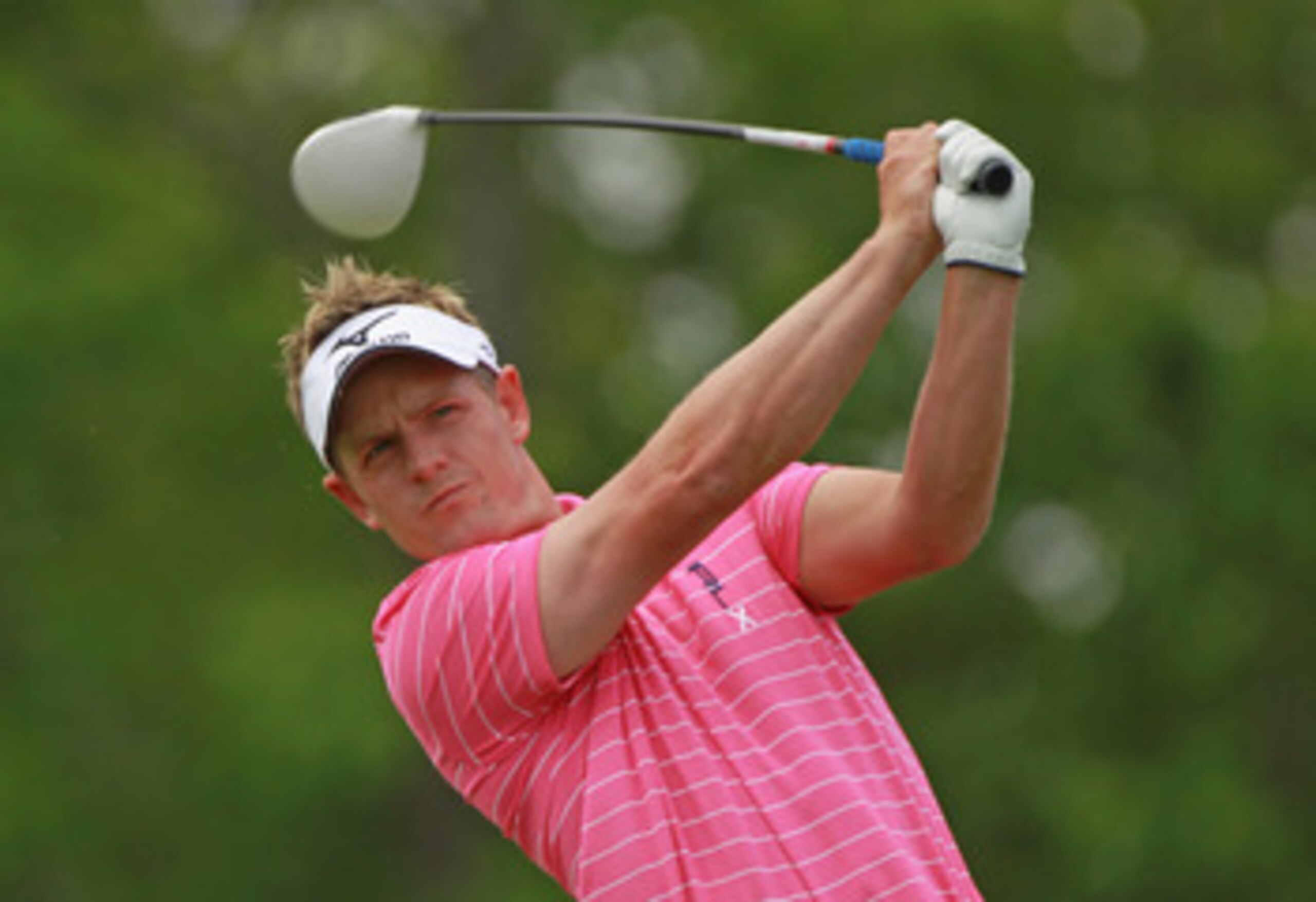 DUBLIN, OH - JUNE 03: Luke Donald of England hits his tee shot on the first hole during the second round of the Memorial Tournament presented by Nationwide Insurance at the Muirfield Village Golf Club on June 3, 2011 in Dublin, Ohio. (Photo by Scott Hal DUBLIN, OH - JUNE 03: Luke Donald of England hits his tee shot on the first hole during the second round of the Memorial Tournament presented by Nationwide Insurance at the Muirfield Village Golf Club on June 3, 2011 in Dublin, Ohio. (Photo by Scott Hal