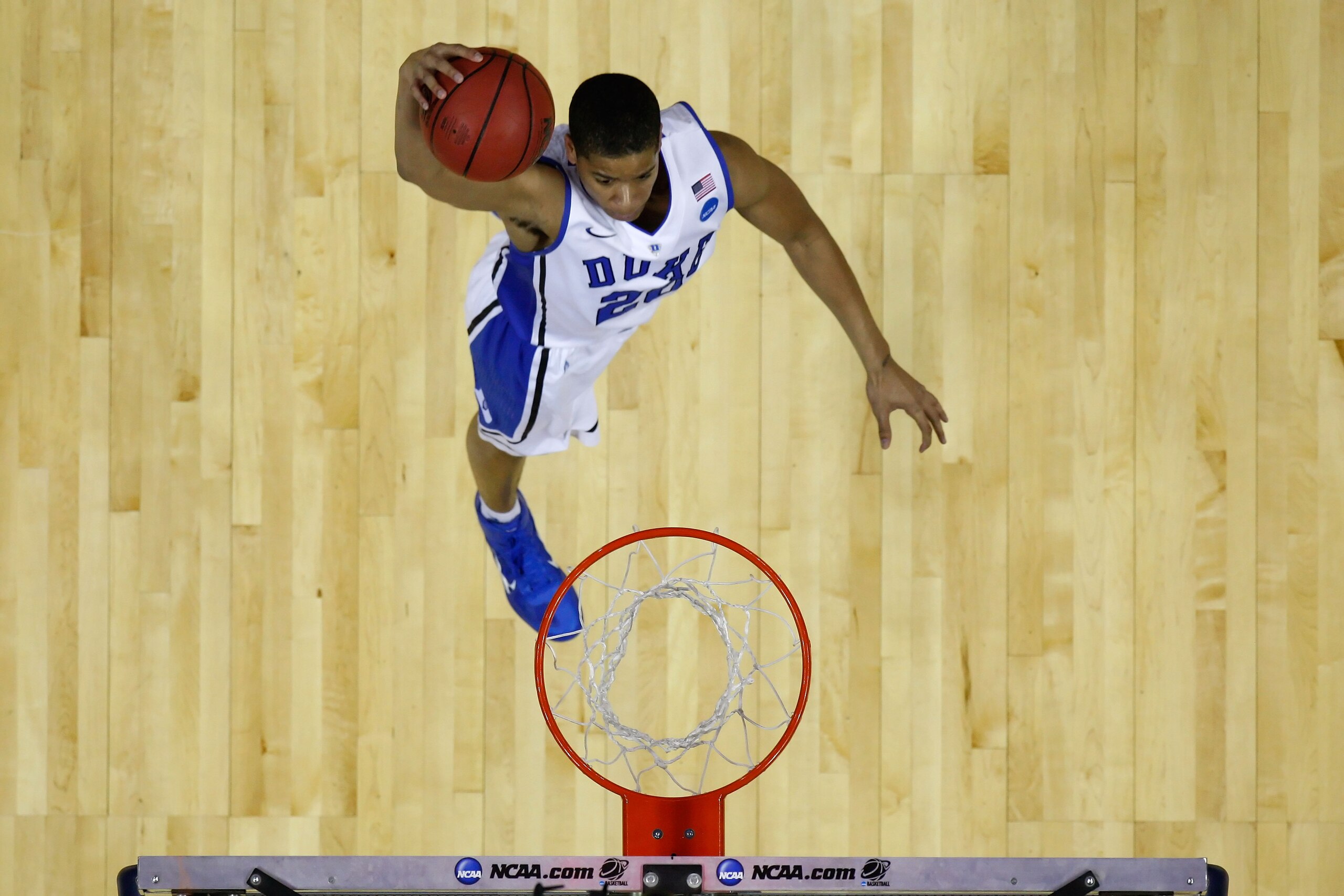 CHARLOTTE, NC - MARCH 18:  Andre Dawkins #20 of the Duke Blue Devils dunks the ball against the Hampton Pirates during the second round of the 2011 NCAA men's basketball tournament at Time Warner Cable Arena on March 18, 2011 in Charlotte, North Carolina.