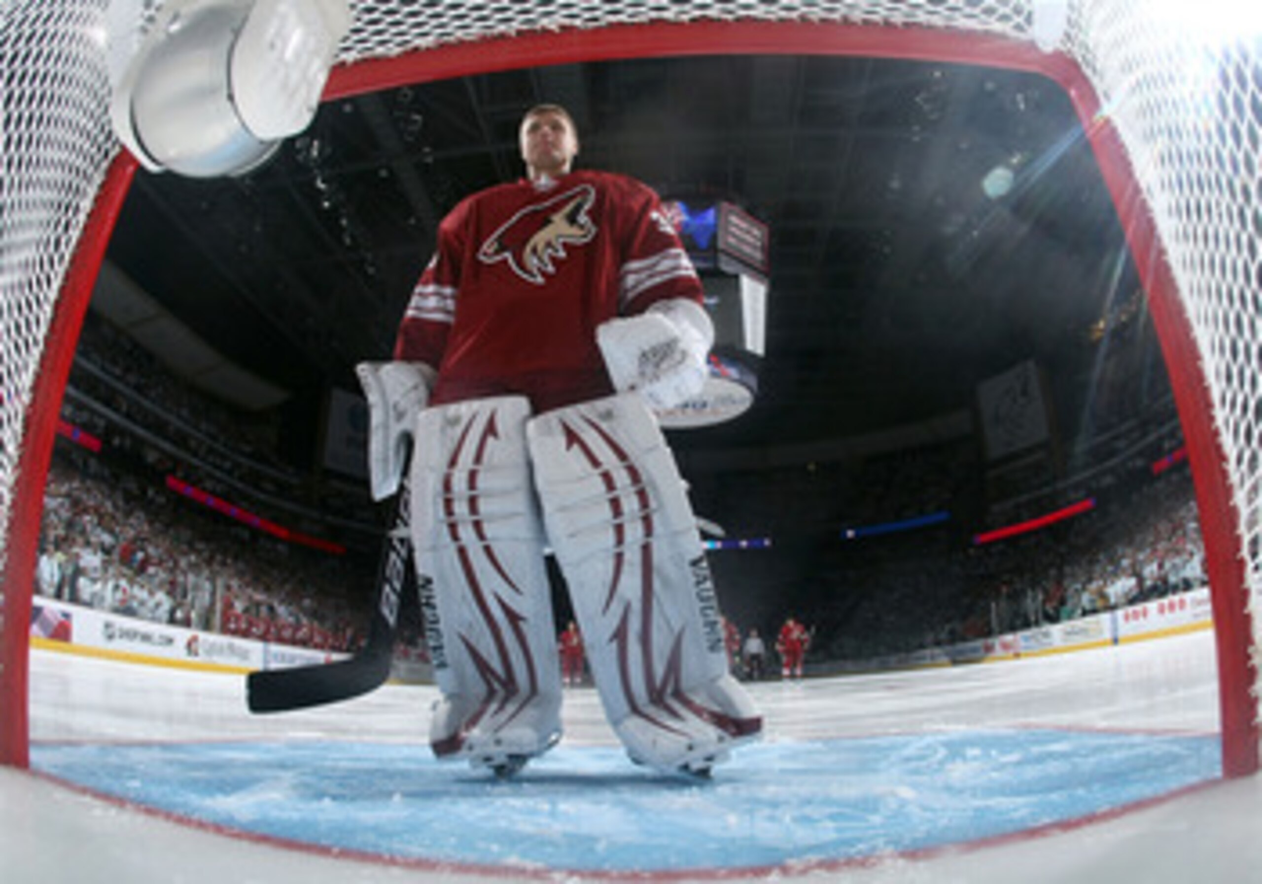 GLENDALE, AZ - APRIL 20: Goaltender Ilya Bryzgalov #30 of the Phoenix Coyotes in Game Four of the Western Conference Quarterfinals against the Detroit Red Wings during the 2011 NHL Stanley Cup Playoffs at Jobing.com Arena on April 20, 2011 in Glendale, A GLENDALE, AZ - APRIL 20: Goaltender Ilya Bryzgalov #30 of the Phoenix Coyotes in Game Four of the Western Conference Quarterfinals against the Detroit Red Wings during the 2011 NHL Stanley Cup Playoffs at Jobing.com Arena on April 20, 2011 in Glendale, A