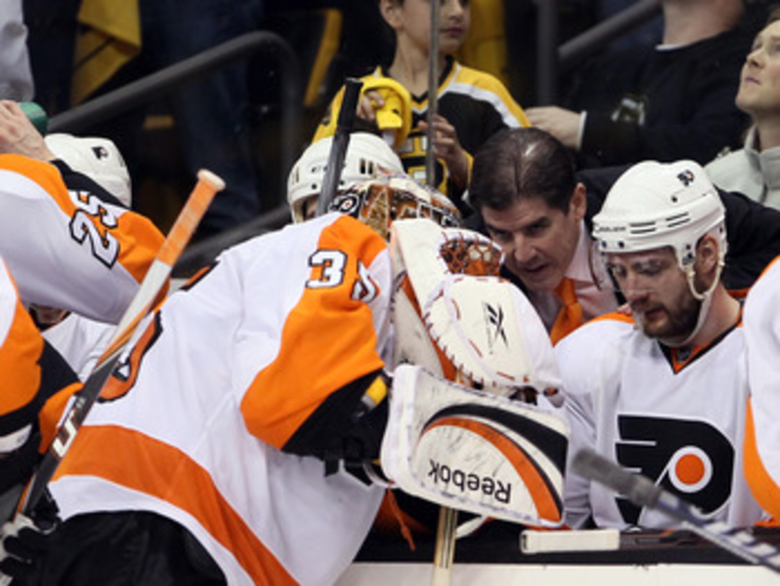BOSTON, MA - MAY 06: Peter Laviolette of the Philadelphia Flyers talks with Sergei Bobrovsky #35 in Game Four of the Eastern Conference Semifinals during the 2011 NHL Stanley Cup Playoffs at TD Garden on May 6, 2011 in Boston, Massachusetts. The Boston Br BOSTON, MA - MAY 06: Peter Laviolette of the Philadelphia Flyers talks with Sergei Bobrovsky #35 in Game Four of the Eastern Conference Semifinals during the 2011 NHL Stanley Cup Playoffs at TD Garden on May 6, 2011 in Boston, Massachusetts. The Boston Br