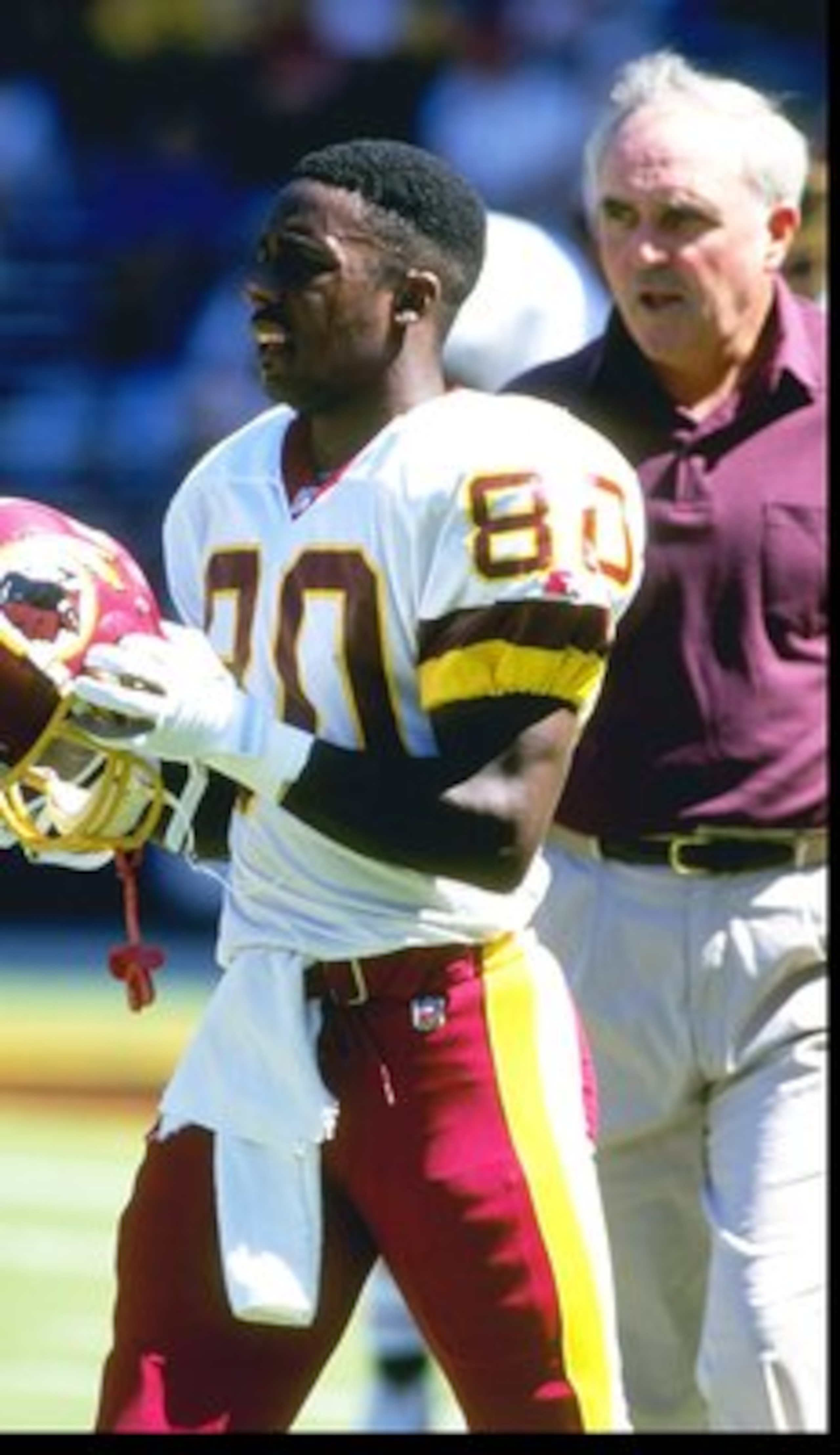 12 Sep 1993:  Wide receiver Desmond Howard of the Washington Redskins looks on during a game against the Phoenix Cardinals at RFK Stadium in Washington, D. C.  The Cardinals won the game, 17-10. Mandatory Credit: Jed Jacobsohn  /Allsport