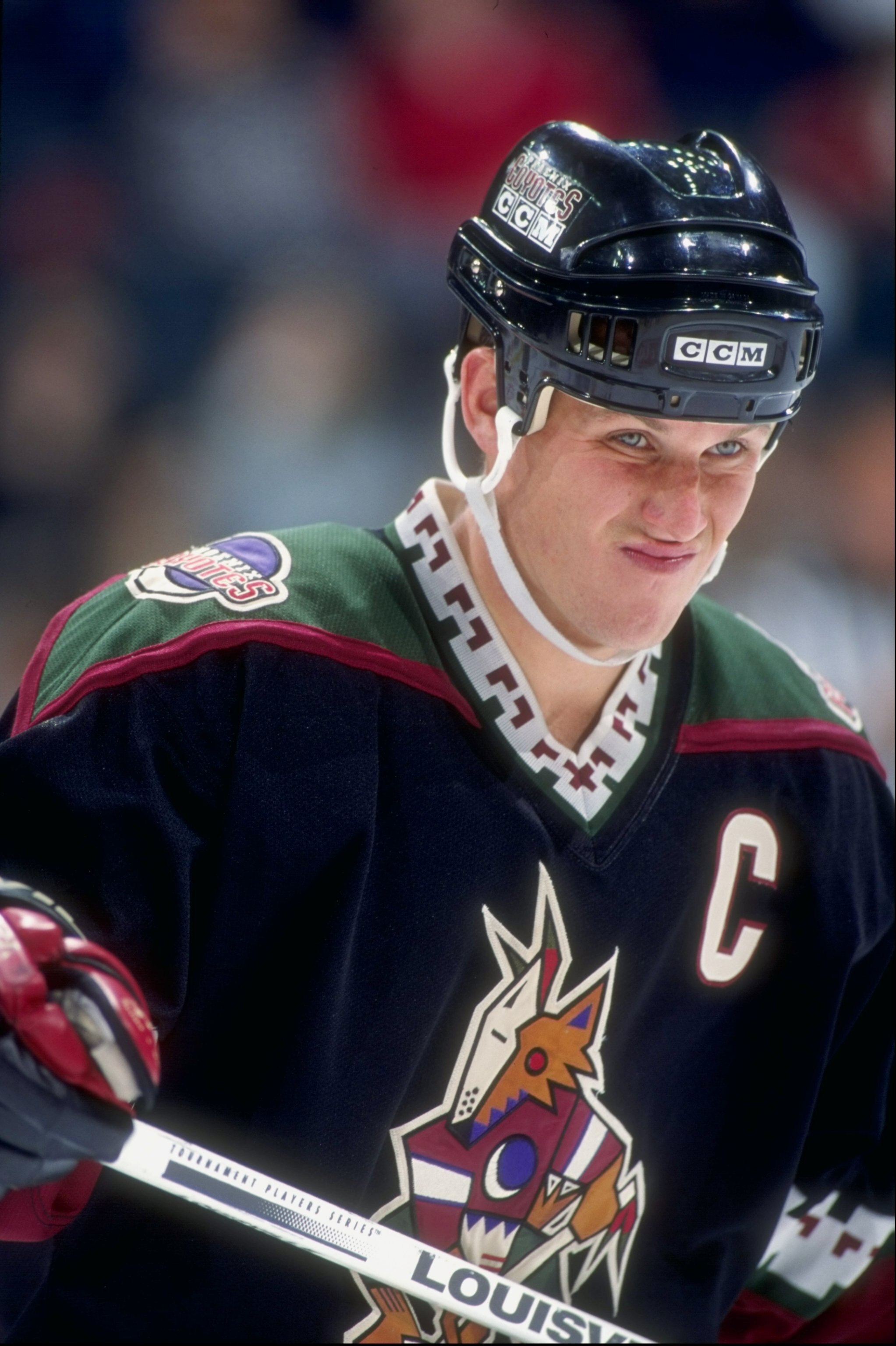 Keith Tkachuk #7 of the Phoenix Coyotes in action during a game against the Calgary Flames at the Canadin Airlines Saddledome in Calgary, Canada, November 1996. Mandatory Credit: Ian Tomlinson  /Allsport