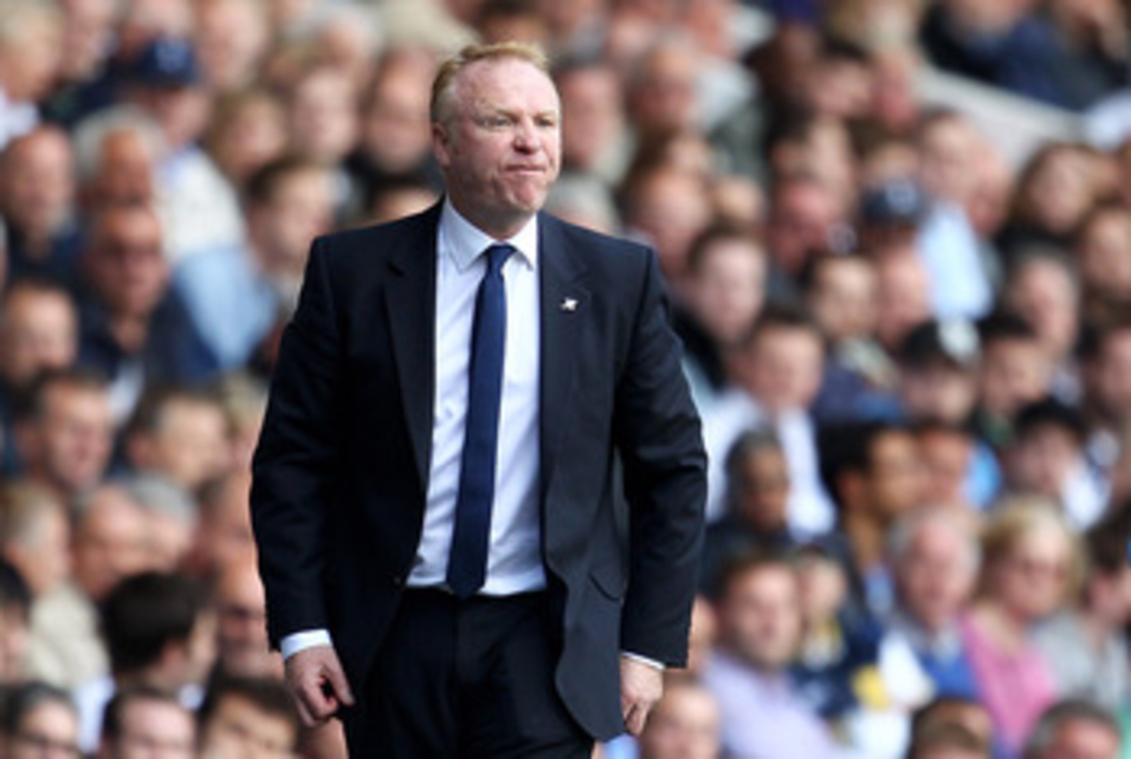 LONDON, ENGLAND - MAY 22:  Alex McLeish, manager of Birmingham City shows his frustration during the Barclays Premier League match between Tottenham Hotspur and Birmingham City at White Hart Lane on May 22, 2011 in London, England.  (Photo by Julian Finne