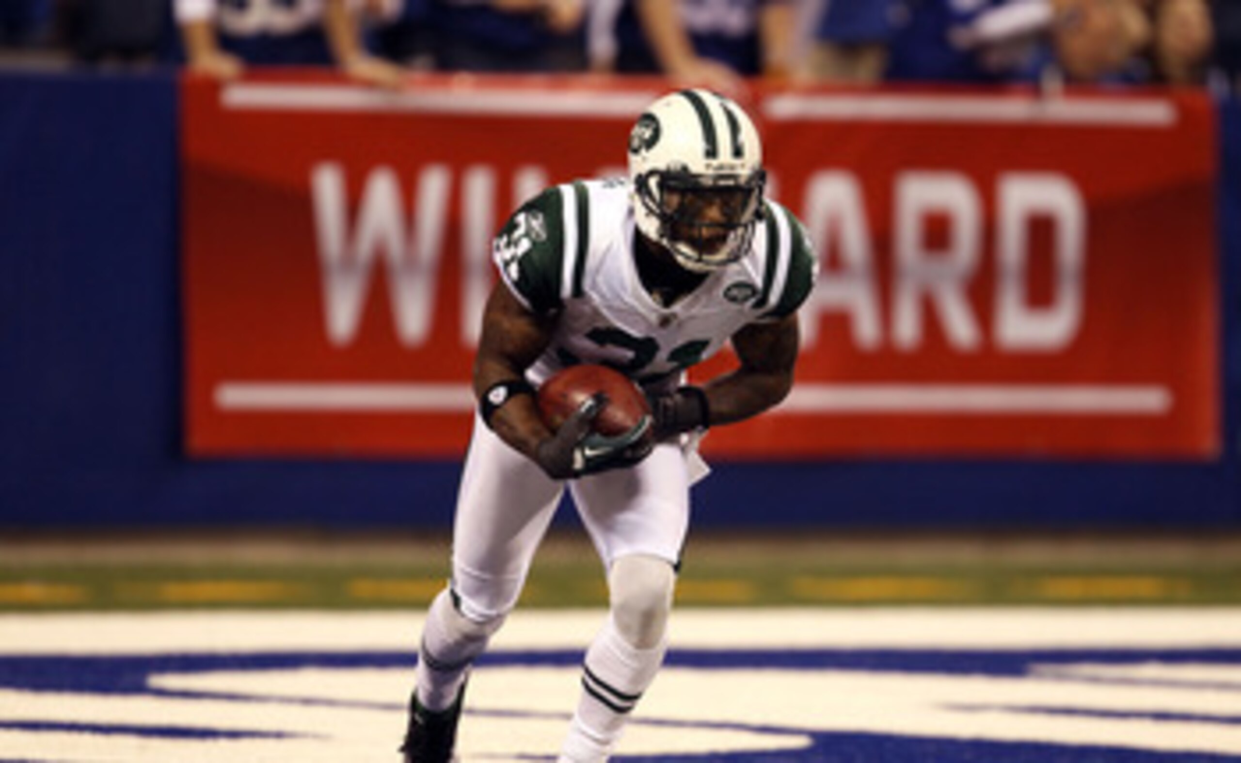 INDIANAPOLIS, IN - JANUARY 08:  Antonio Cromartie #31 of the New York Jets fields a kickoff which he returns 47-yards in the final minute of the fourth quarter against the Indianapolis Colts during their 2011 AFC wild card playoff game at Lucas Oil Stadiu