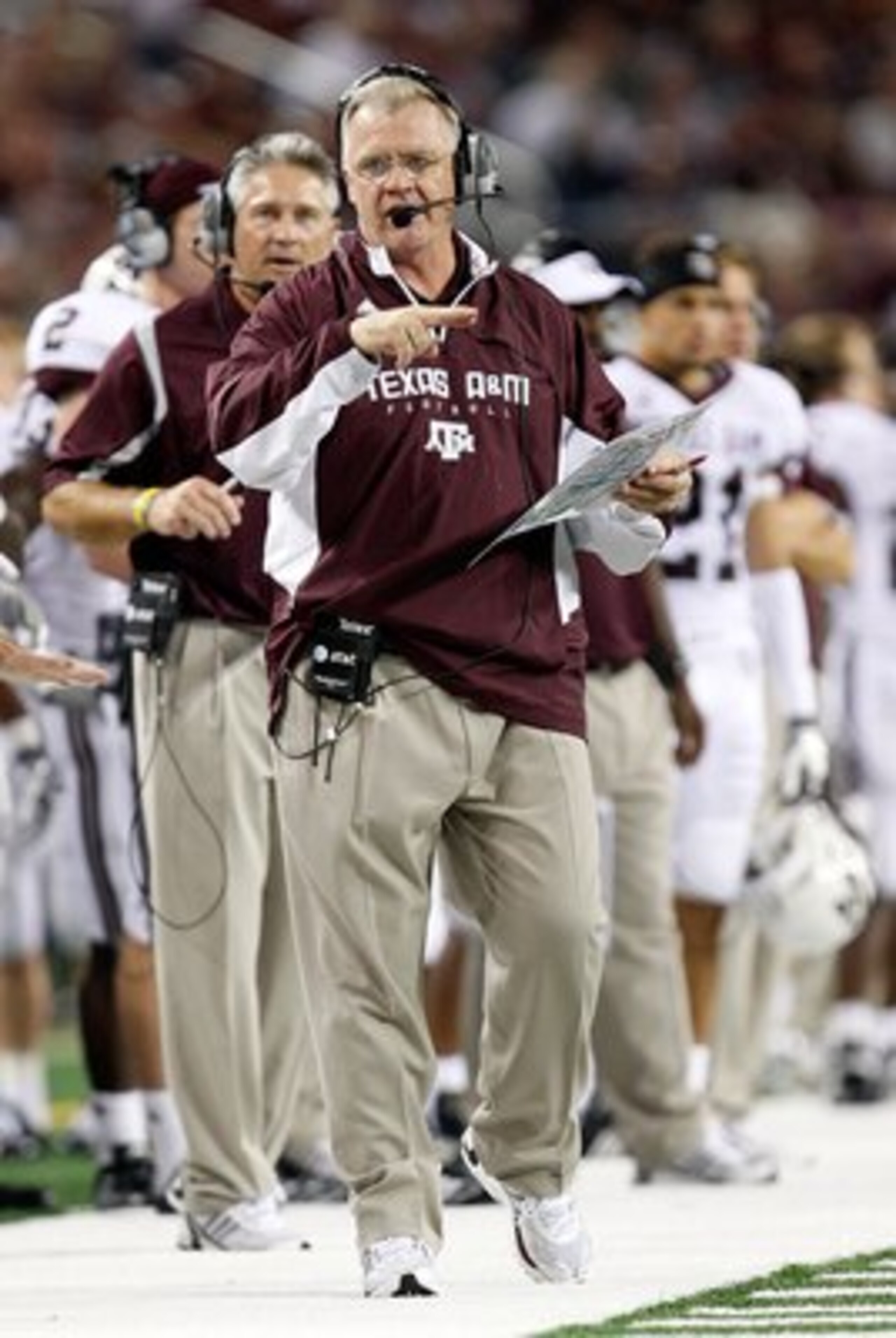 ARLINGTON, TX - OCTOBER 03:  Head coach Mike Sherman of the Texas A&M Aggies at Cowboys Stadium on October 3, 2009 in Arlington, Texas.  (Photo by Ronald Martinez/Getty Images)