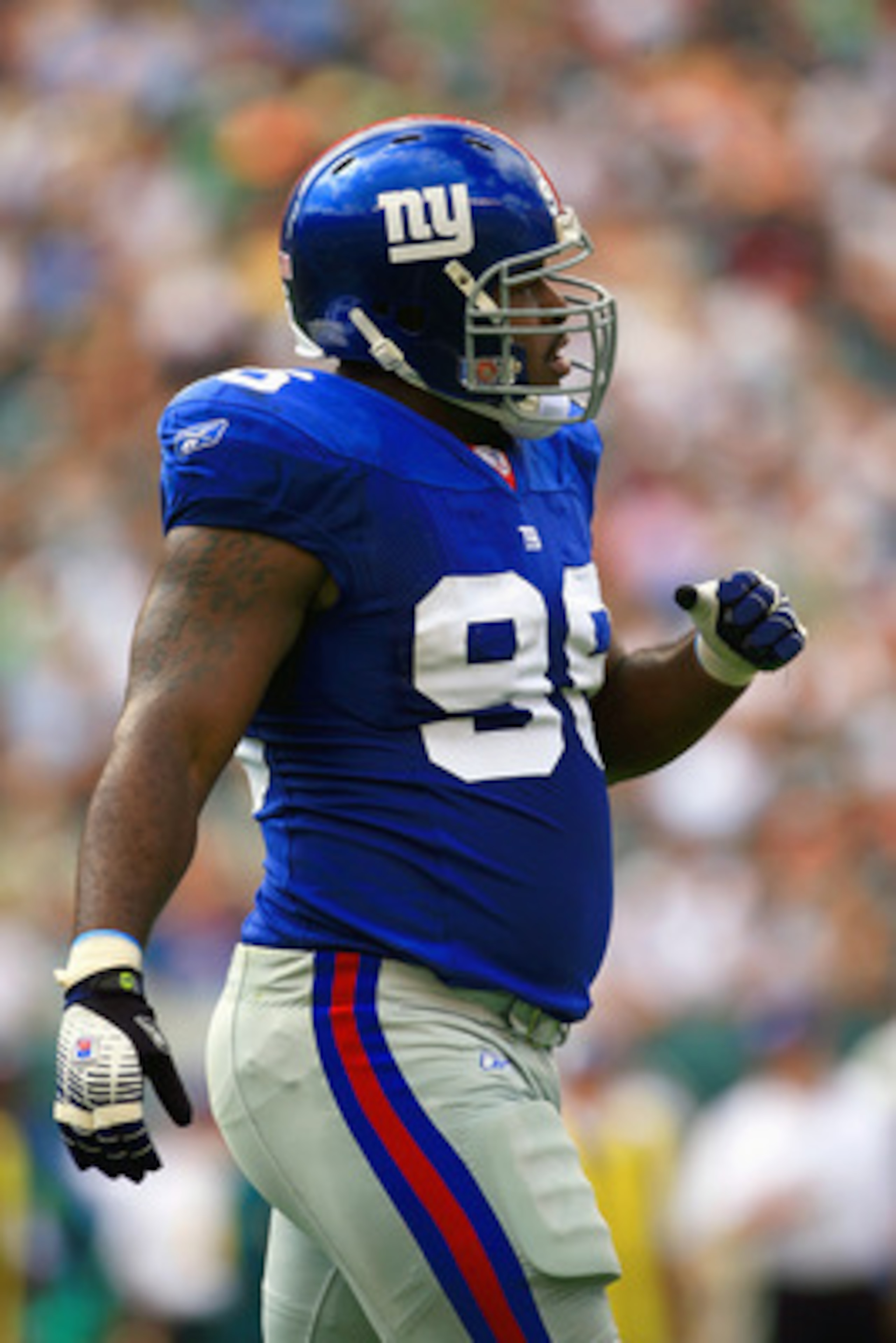 PHILADELPHIA - SEPTEMBER 17:  Defensive tackle Barry Cofield #96 of the New York Giants looks on during the game against the Philadelphia Eagles at Lincoln Financial Field on September 17, 2006  in Philadelphia, Pennsylvania. The Giants defeated the Eagle