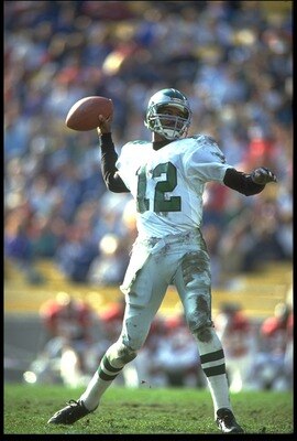 22 Dec 1990: PHILADELPHIA EAGLES QUARTERBACK RANDALL CUNNINGHAM SETS TO THROW DURING THE EAGLES 23-21 WIN OVER THE PHOENIX CARDINALS AT SUN DEVIL STADIUM IN TEMPE, ARIZONA.