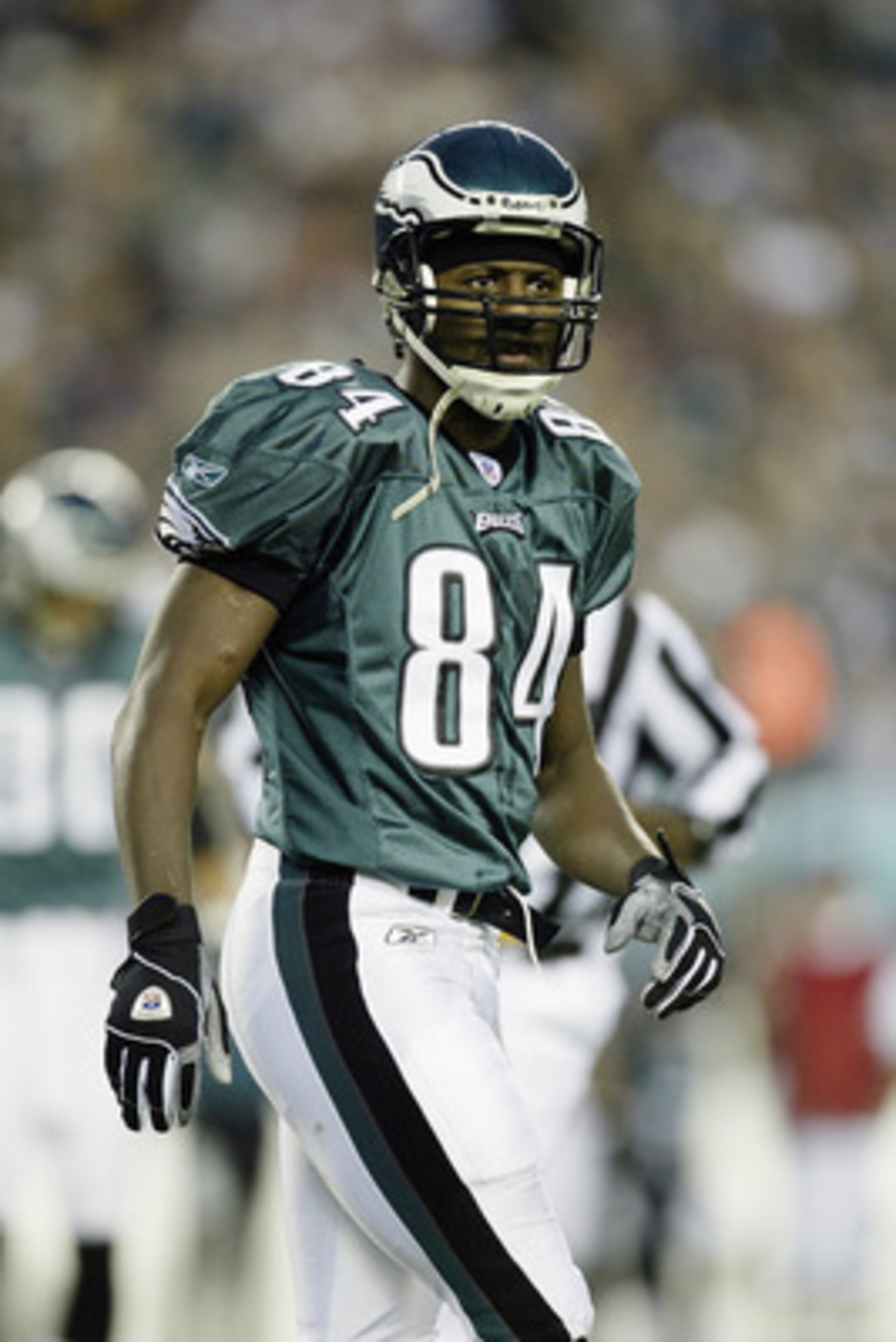 PHILADELPHIA - OCTOBER 26:  Wide receiver Freddie Mitchell #84 of the Philadelphia Eagles looks to the sideline during the game against the New York Jets at Lincoln Financial Field on October 26, 2003 in Philadelphia, Pennsylvania. The Eagles defeated the