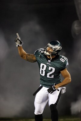 Philadelphia Eagles tight end L.J. Smith (82) in action during pre game against the Carolina Panthers at Lincoln Financial Field, in Philadelphia, PA. on December 4th, 2006. Philadelphia defeated the Panthers 27-24. (Photo by Allen Kee/Getty Images) Philadelphia Eagles tight end L.J. Smith (82) in action during pre game against the Carolina Panthers at Lincoln Financial Field, in Philadelphia, PA. on December 4th, 2006. Philadelphia defeated the Panthers 27-24. (Photo by Allen Kee/Getty Images)