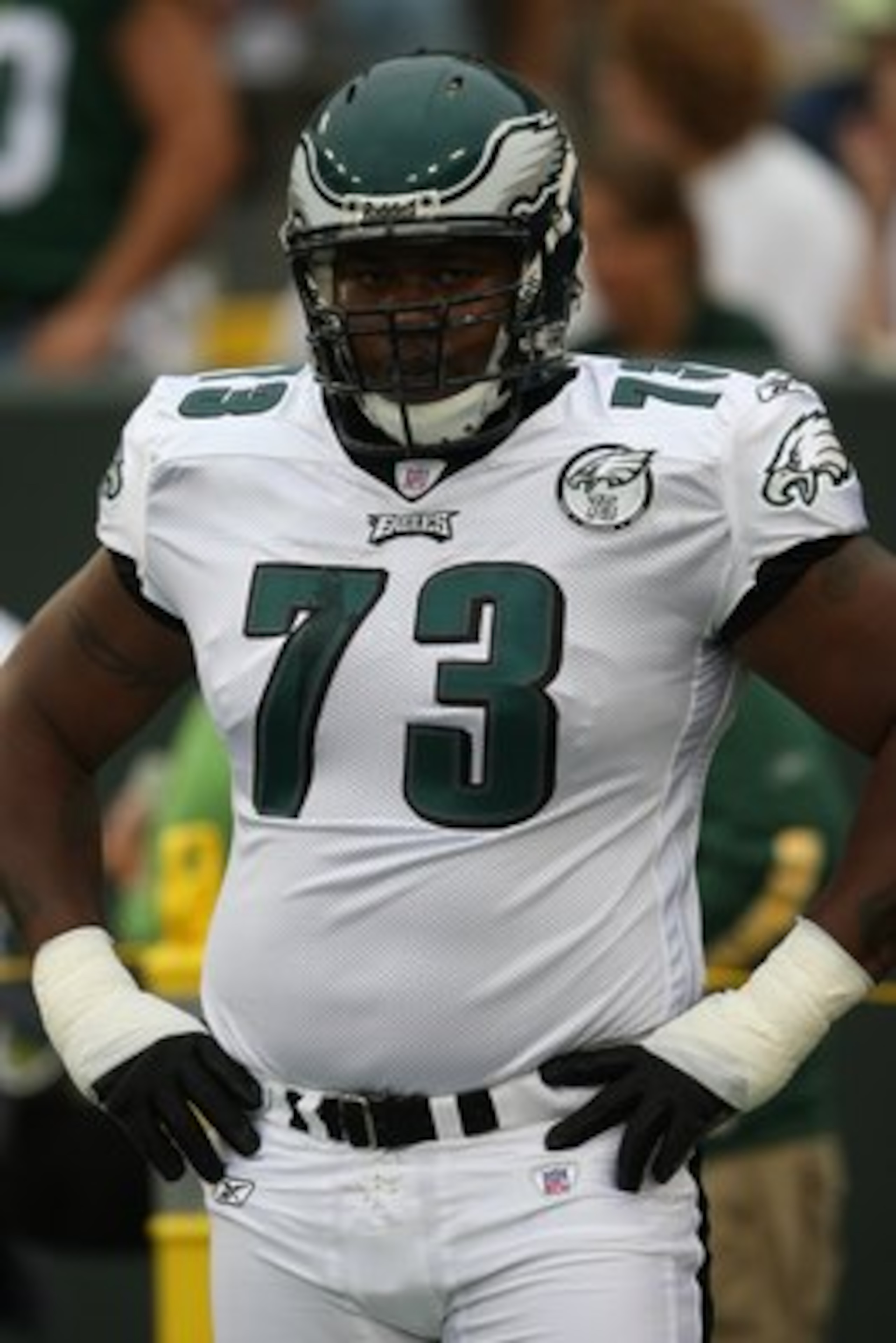 GREEN BAY, WI - SEPTEMBER 09: Shawn Andrews #73 of the Philadelphia Eagles warms up before a game against the Green Bay Packers on September 9, 2007 at Lambeau Field in Green Bay, Wisconsin. The Packers defeated the Eagles 16-13. (Photo by Jonathan Daniel