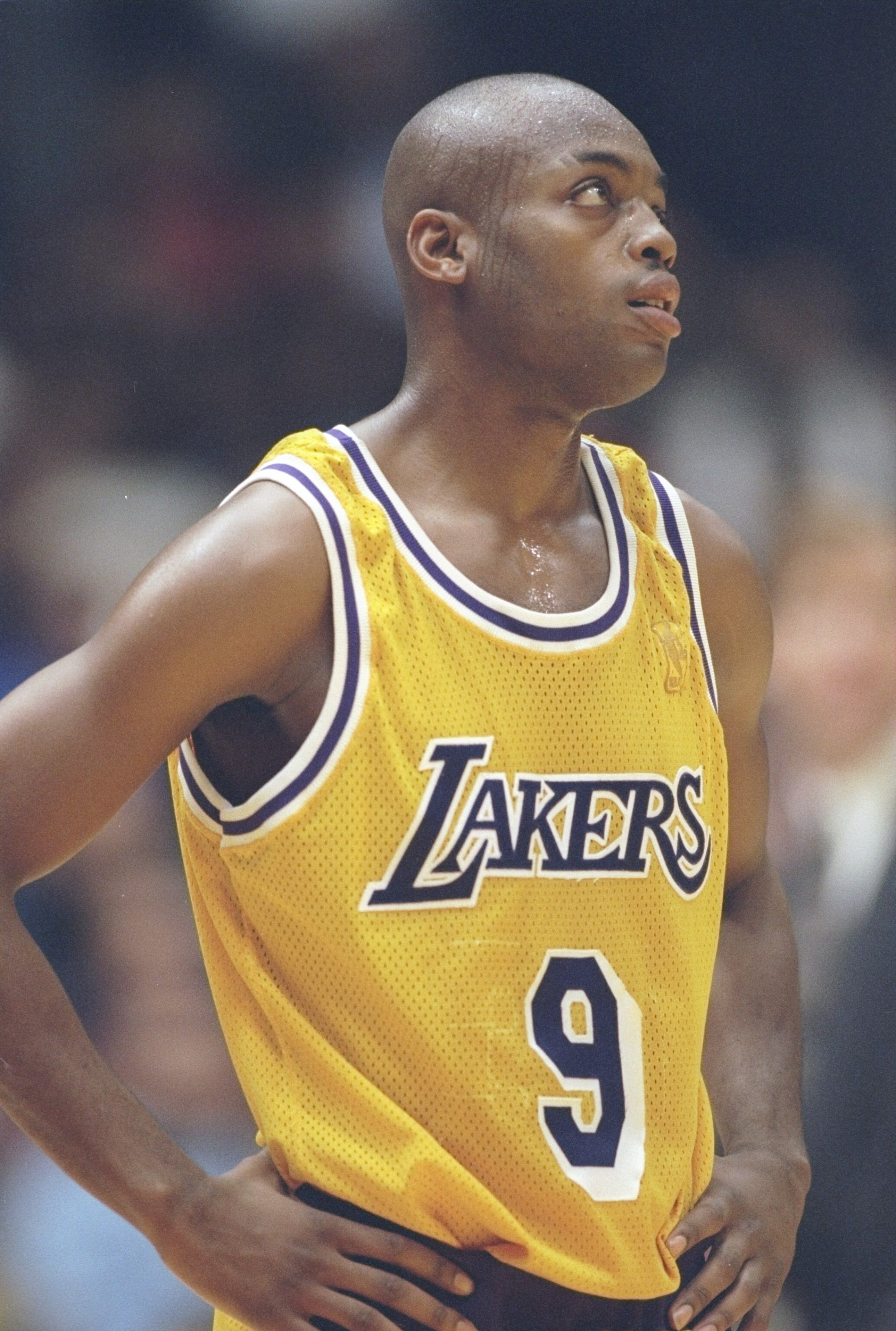 3 Dec 1996:  Guard Nick Van Exel of the Los Angeles Lakers stands on the court during a game against the Seattle Supersonics at the Great Western Forum in Inglewood, California.  The Lakers won the game 110-106. Mandatory Credit: Stephen Dunn  /Allsport