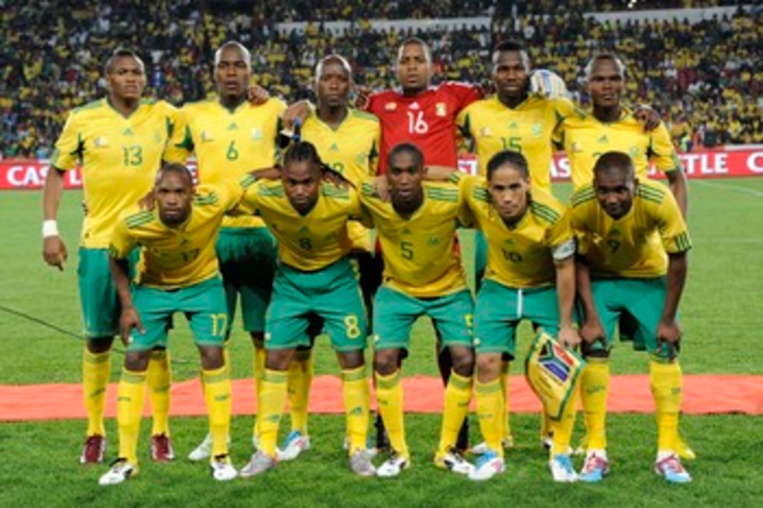 JOHANNESBURG, SOUTH AFRICA - MARCH 26: South Africa starting team poses during the 2012 Africa Cup of Nations Qualifier match between South Africa and Egypt at Coca Cola Park on March 26, 2011 in Johannesburg, South Africa. (Photo by Samuel Shivambu/Gal JOHANNESBURG, SOUTH AFRICA - MARCH 26: South Africa starting team poses during the 2012 Africa Cup of Nations Qualifier match between South Africa and Egypt at Coca Cola Park on March 26, 2011 in Johannesburg, South Africa. (Photo by Samuel Shivambu/Gal