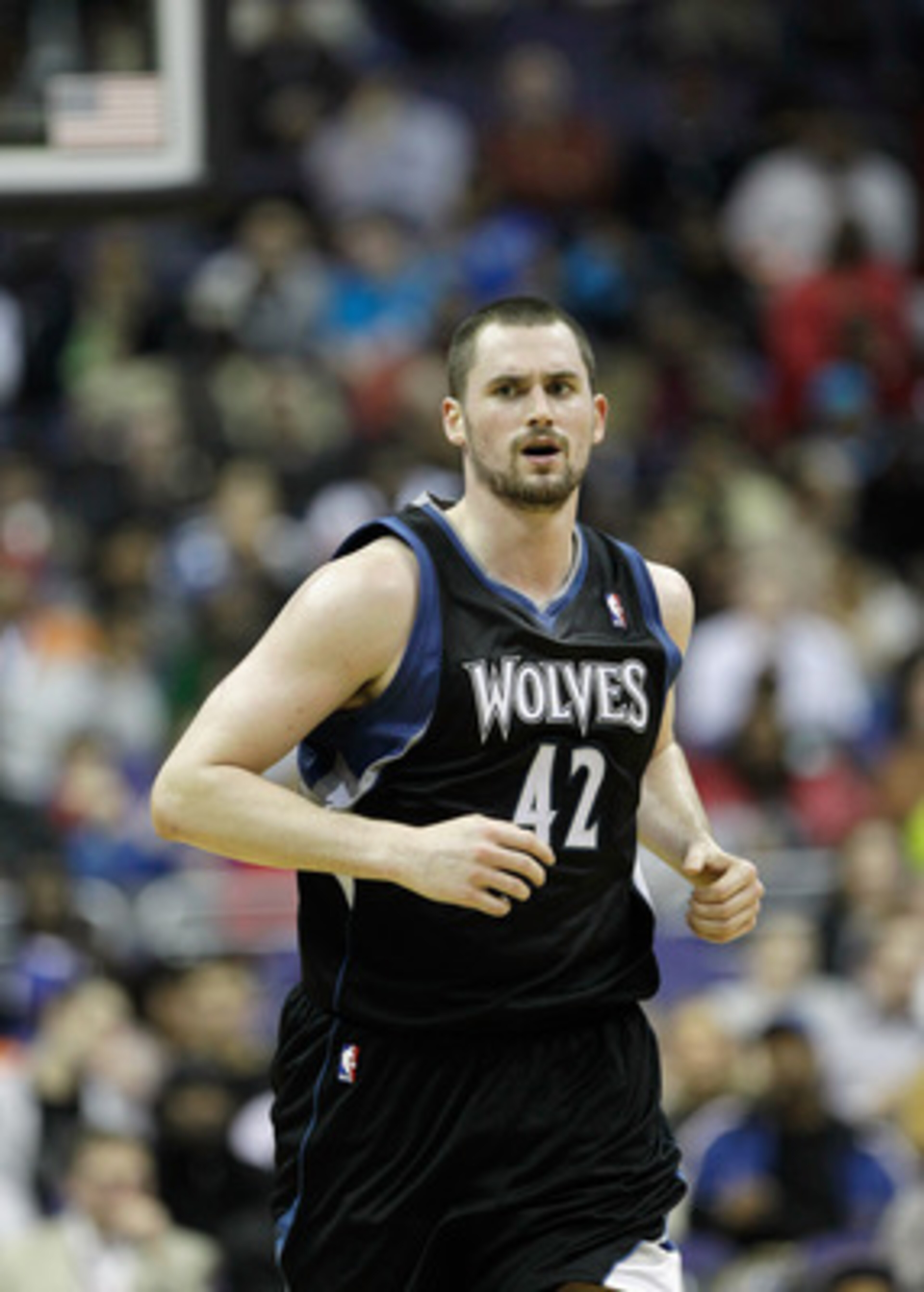 WASHINGTON, DC - MARCH 05: Kevin Love #42 of the Minnesota Timberwolves against the Washington Wizards at the Verizon Center on March 5, 2011 in Washington, DC. NOTE TO USER: User expressly acknowledges and agrees that, by downloading and/or using this P WASHINGTON, DC - MARCH 05: Kevin Love #42 of the Minnesota Timberwolves against the Washington Wizards at the Verizon Center on March 5, 2011 in Washington, DC. NOTE TO USER: User expressly acknowledges and agrees that, by downloading and/or using this P