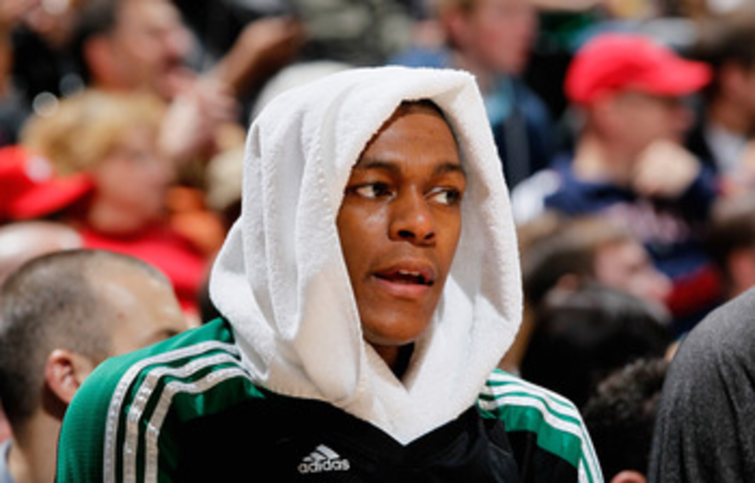 ATLANTA, GA - APRIL 01:  Rajon Rondo #9 of the Boston Celtics against the Atlanta Hawks at Philips Arena on April 1, 2011 in Atlanta, Georgia.  NOTE TO USER: User expressly acknowledges and agrees that, by downloading and/or using this Photograph, user is