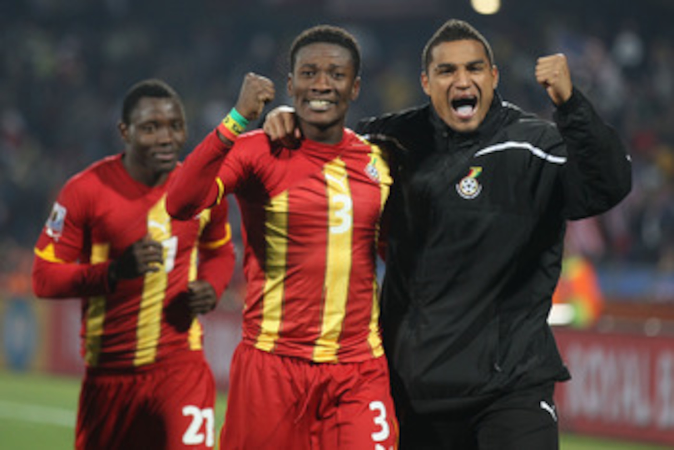 RUSTENBURG, SOUTH AFRICA - JUNE 26: Goalscorers Asamoah Gyan (C) and Kevin Prince Boateng (R) of Ghana celebrate victory during the 2010 FIFA World Cup South Africa Round of Sixteen match between USA and Ghana at Royal Bafokeng Stadium on June 26, 2010 i RUSTENBURG, SOUTH AFRICA - JUNE 26: Goalscorers Asamoah Gyan (C) and Kevin Prince Boateng (R) of Ghana celebrate victory during the 2010 FIFA World Cup South Africa Round of Sixteen match between USA and Ghana at Royal Bafokeng Stadium on June 26, 2010 i
